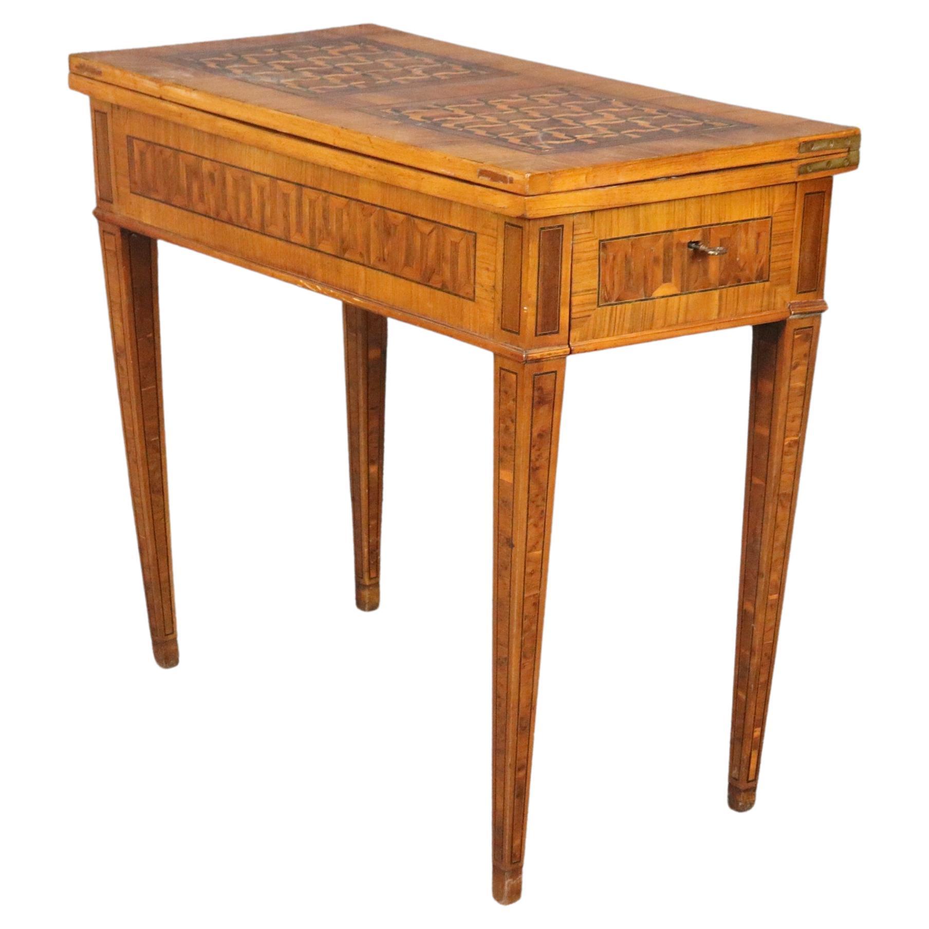 Rare Italian Inlaid 18th Century Olivewood and Rosewood Games Table Circa 1780 For Sale