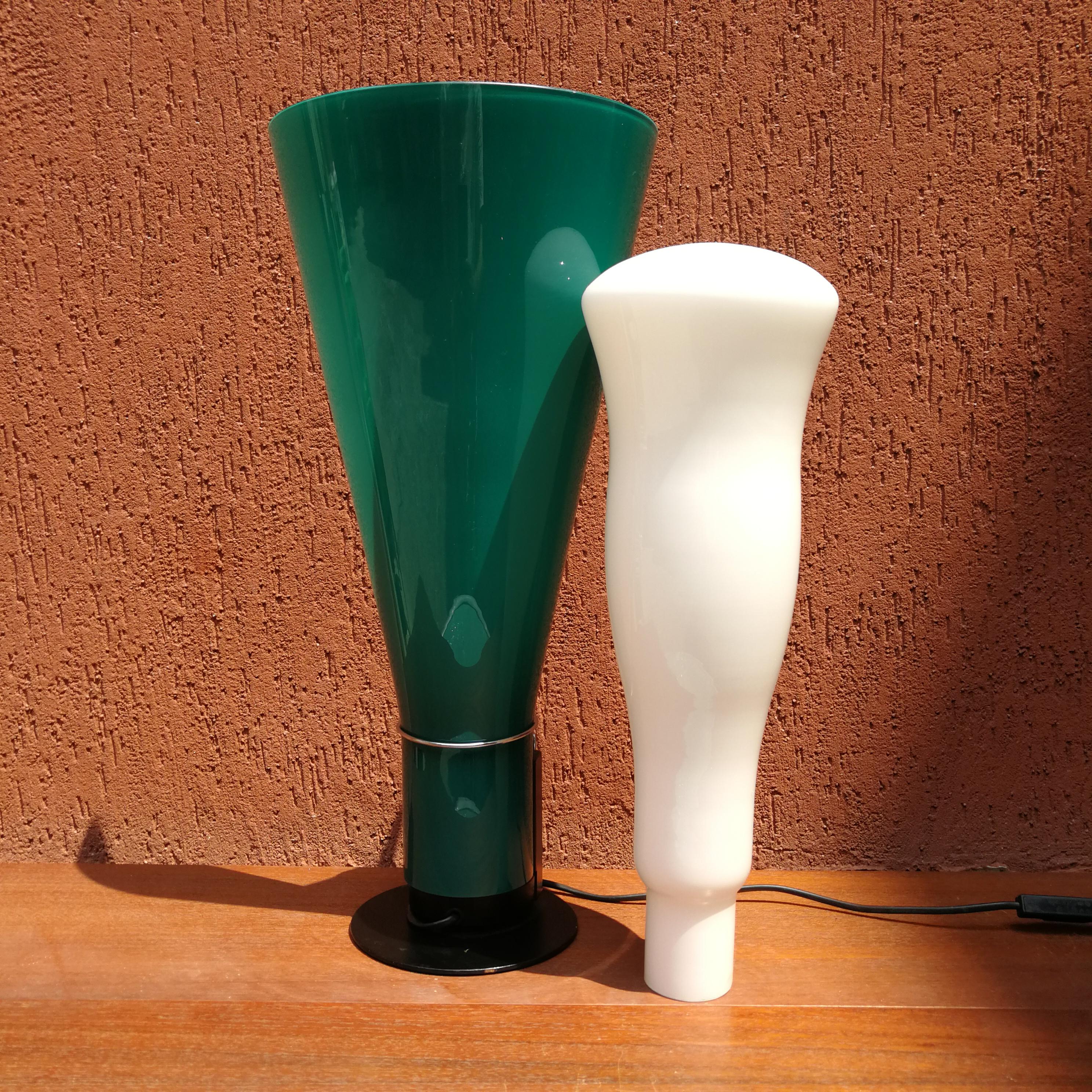 Italian emerald green glass & white table lamp, 1980s 3