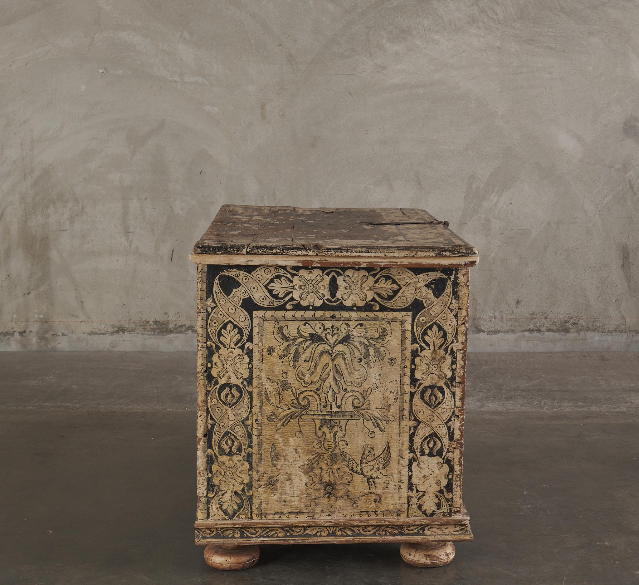 Rare Italian Late Gothic Painted Cassone, 1480-1530 For Sale 8