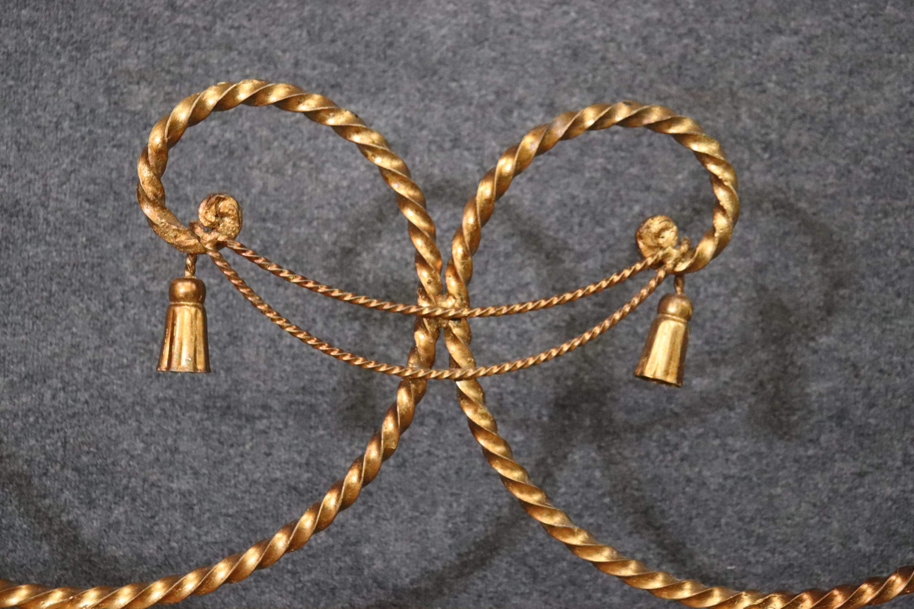 Rare Italian-Made Gilded Wrought Iron Rope Twist and Tassel Style Circa 1950 For Sale 4