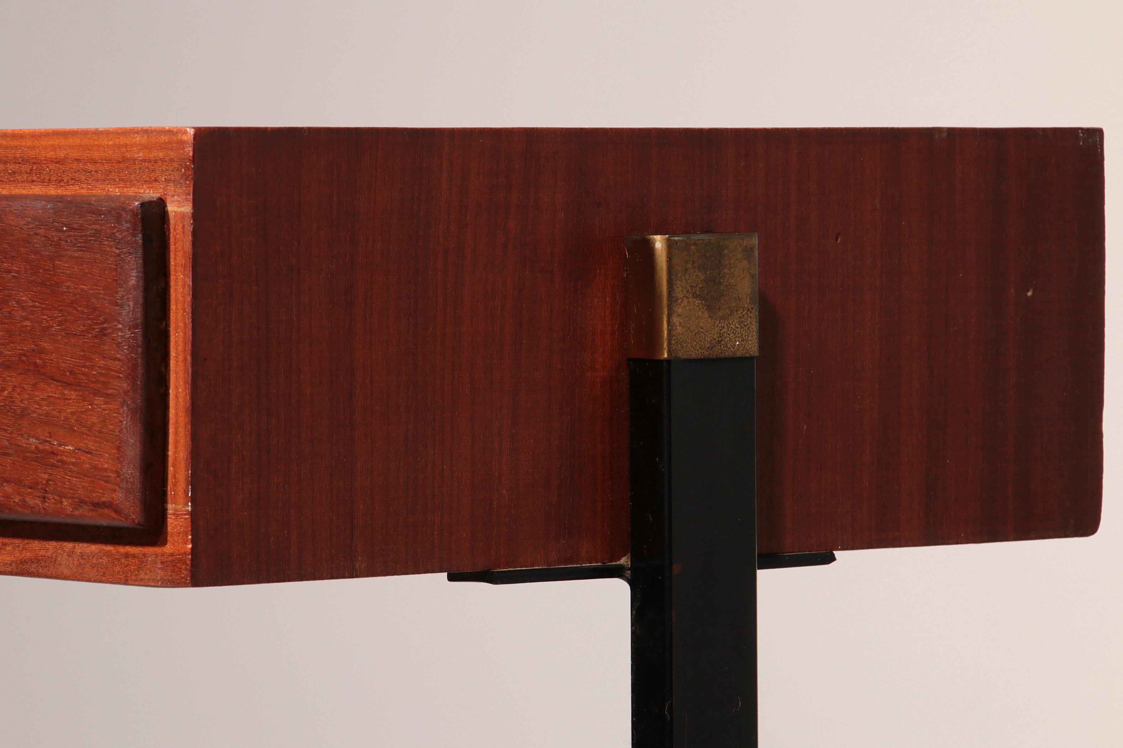 Rare console / table à écrire italienne moderne du milieu du siècle d'Ico Parisi. en vente 5