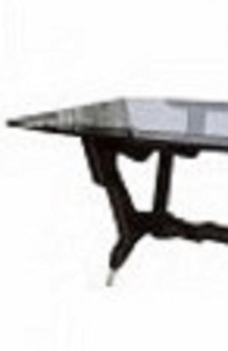 Seltener moderner italienischer Schreibtisch aus dunklem Nussbaum und Messing, Gian Casè (Moderne der Mitte des Jahrhunderts) im Angebot