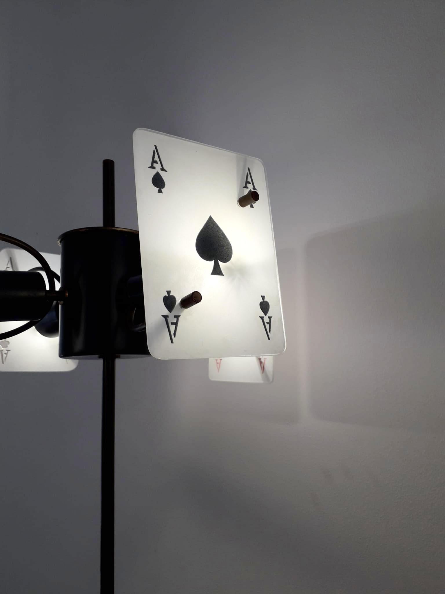 Seltene italienische Poker-Stehlampe im Angebot 2