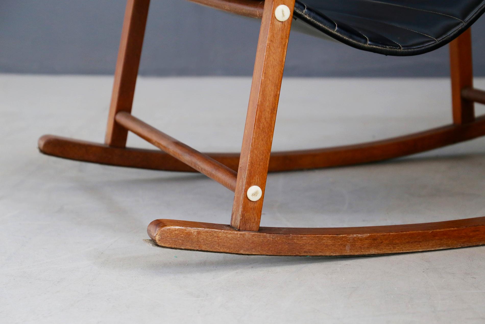 Mid-Century Modern Rare Italian Rocking Chair in Black Leather from the 1950s
