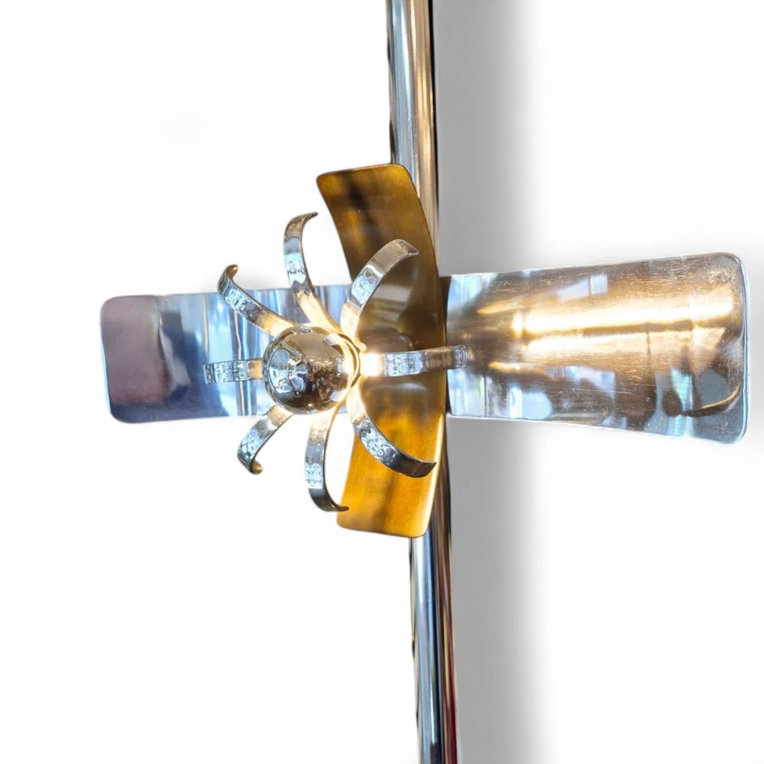 Rare Italian Space Age Floor Lamp with Floating Light Modules, 1970s For Sale 8