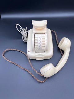 Téléphone à cadran vertical « Trommelwähler » allemand, en ivoire rare, de la marque Siemens & Halske