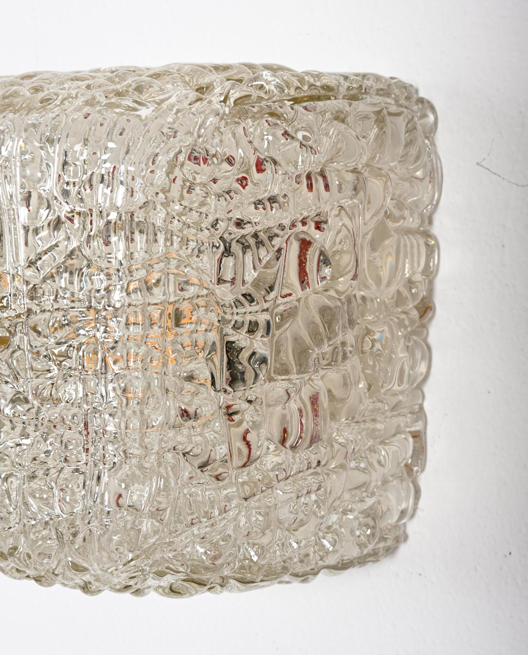 Milieu du XXe siècle Rare lampe affleurante ou murale J.T. Kalmar Bonn en vente