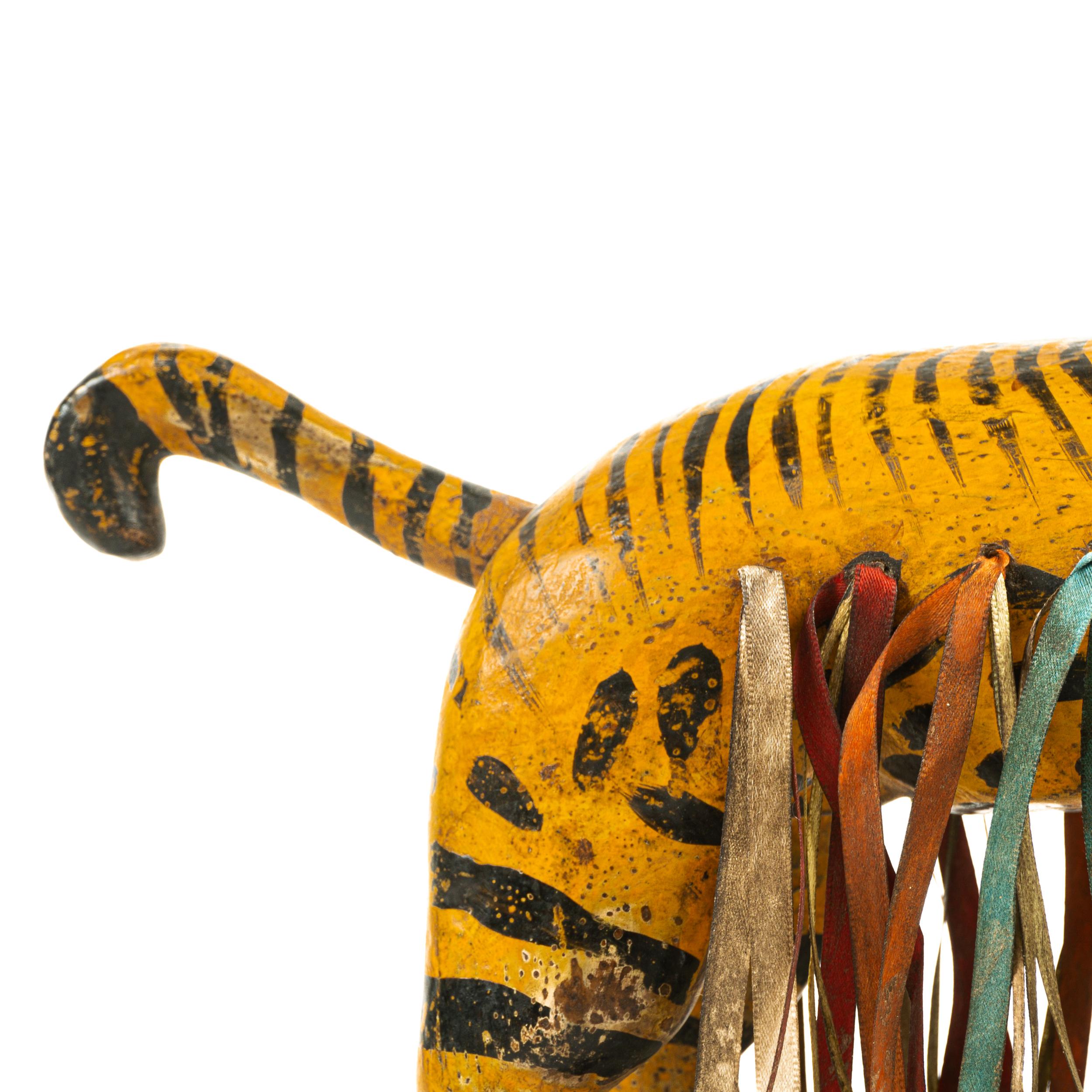 Folk Art Rare Jaguar Wood Figure Found in Chilapa, Guerrero, Southern México, ca. 1940 For Sale