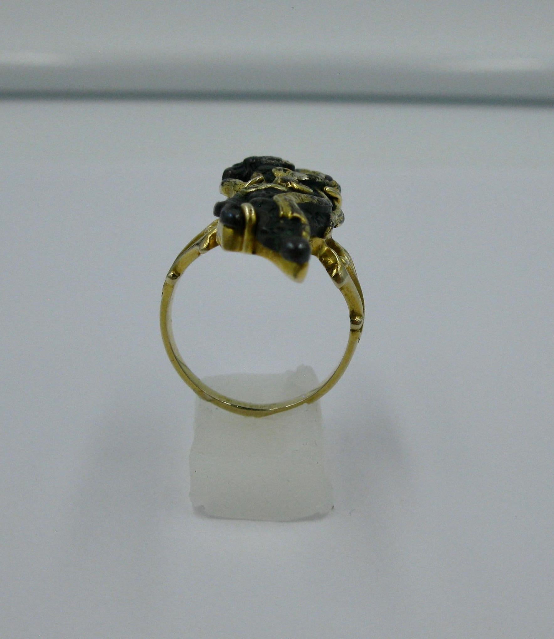 Rare Japan Shakudo Ring Woman Musician 14 Karat Gold Antique Victorian, 1870 In Good Condition In New York, NY