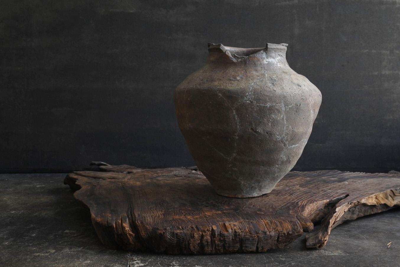 Seltenes japanisches antikes Keramikgefäß/13. Jahrhundert/Kamakura-Periode/ausgegrabene Töpferware im Angebot 7