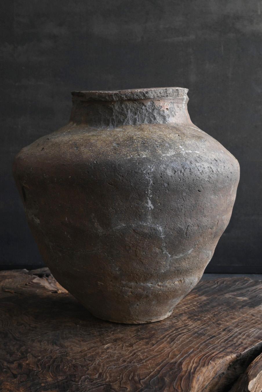Pottery Rare Japanese antique pottery jar/13th century/Kamakura period/Excavated pottery For Sale