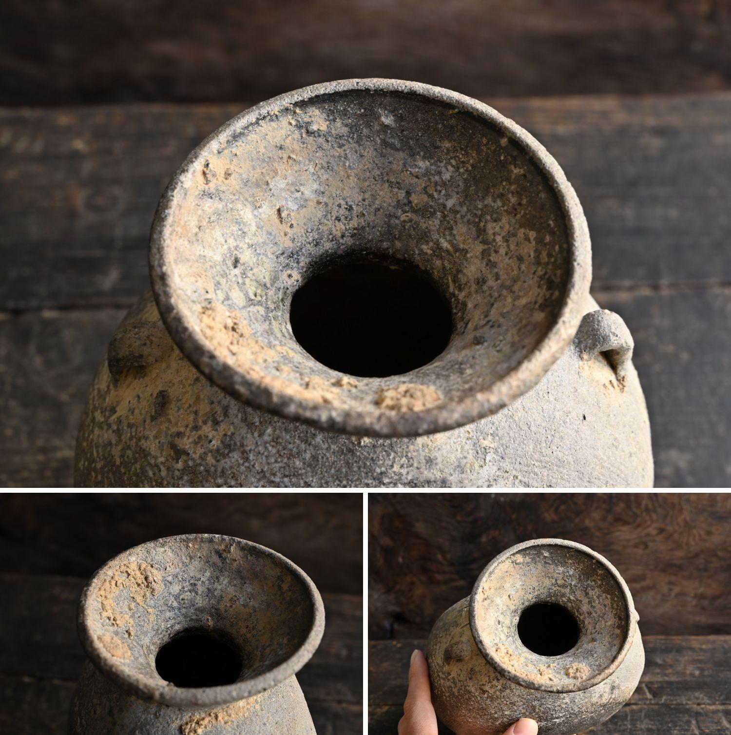 Rare Japanese antique pottery jar/beautiful natural glaze/wall hanging vase For Sale 2