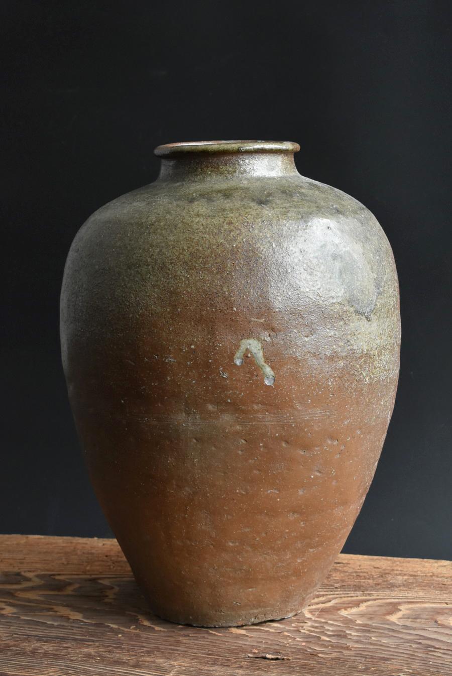 18th Century and Earlier Rare Japanese Antique Pottery Large Jar 