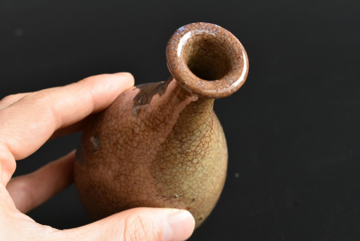 Seltene japanische antike Keramikvase / 1600-1700 / Wunderschöne kleine Sake-Flasche im Angebot 7