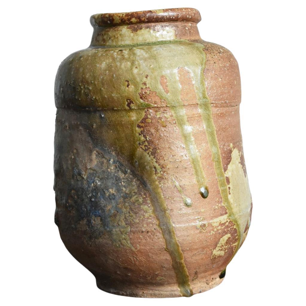 Rare Japanese Antique Pottery Vase / Beautiful Natural Glazed Jar/1573-1603