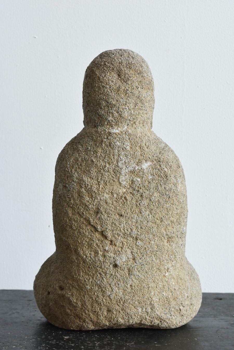 Rare Japanese Antique Stone Buddha/Jizo Bodhisattva/Edo Period/1750-1868/No.2 In Good Condition In Sammu-shi, Chiba