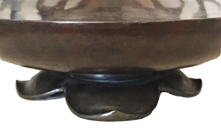 Japanese Art Nouveau Meiji Period Patinated Bronze Vase, circa 1900 For Sale 2