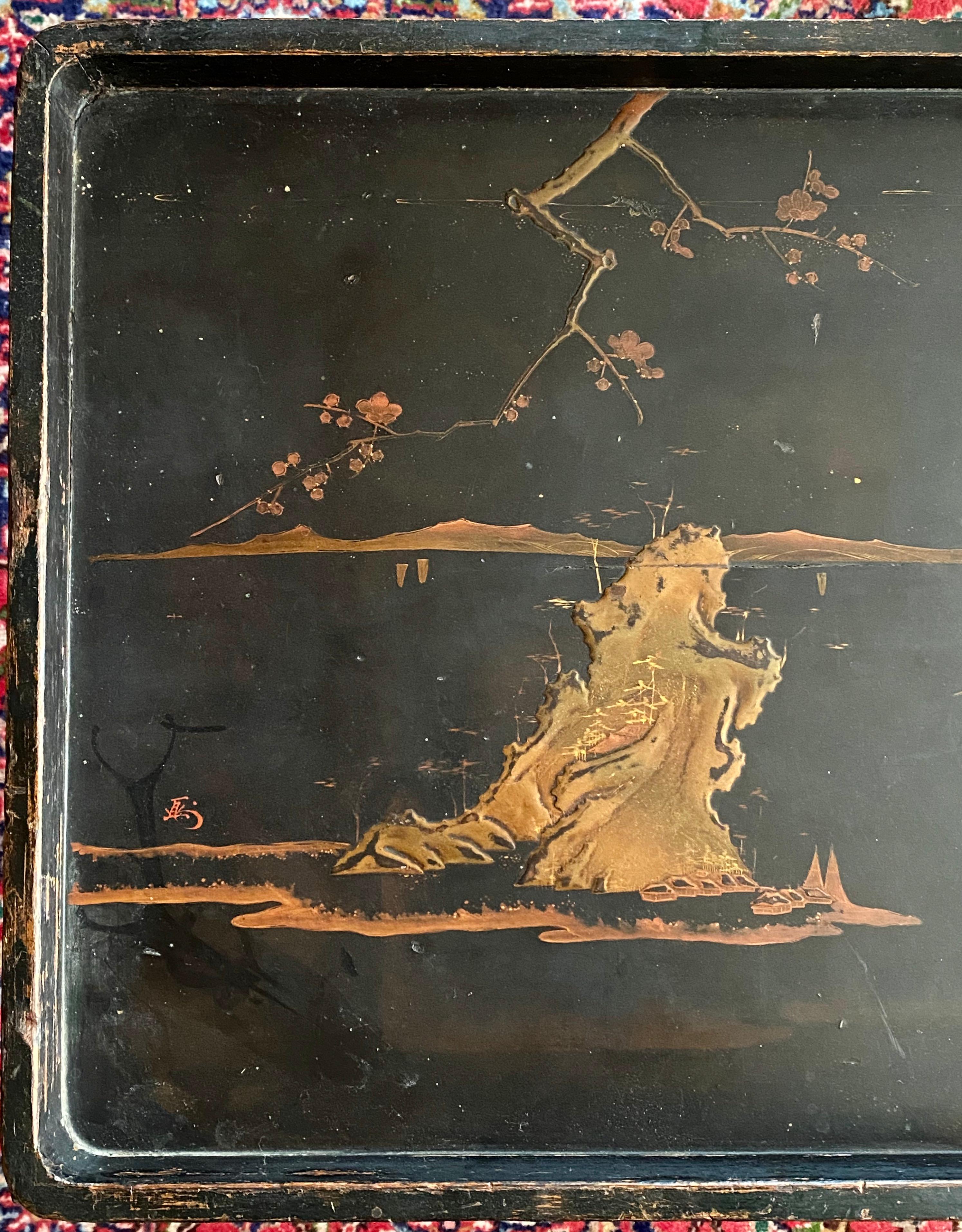 Rare Japanese Export Lacquer Chinoiserie Table, circa 1740 5