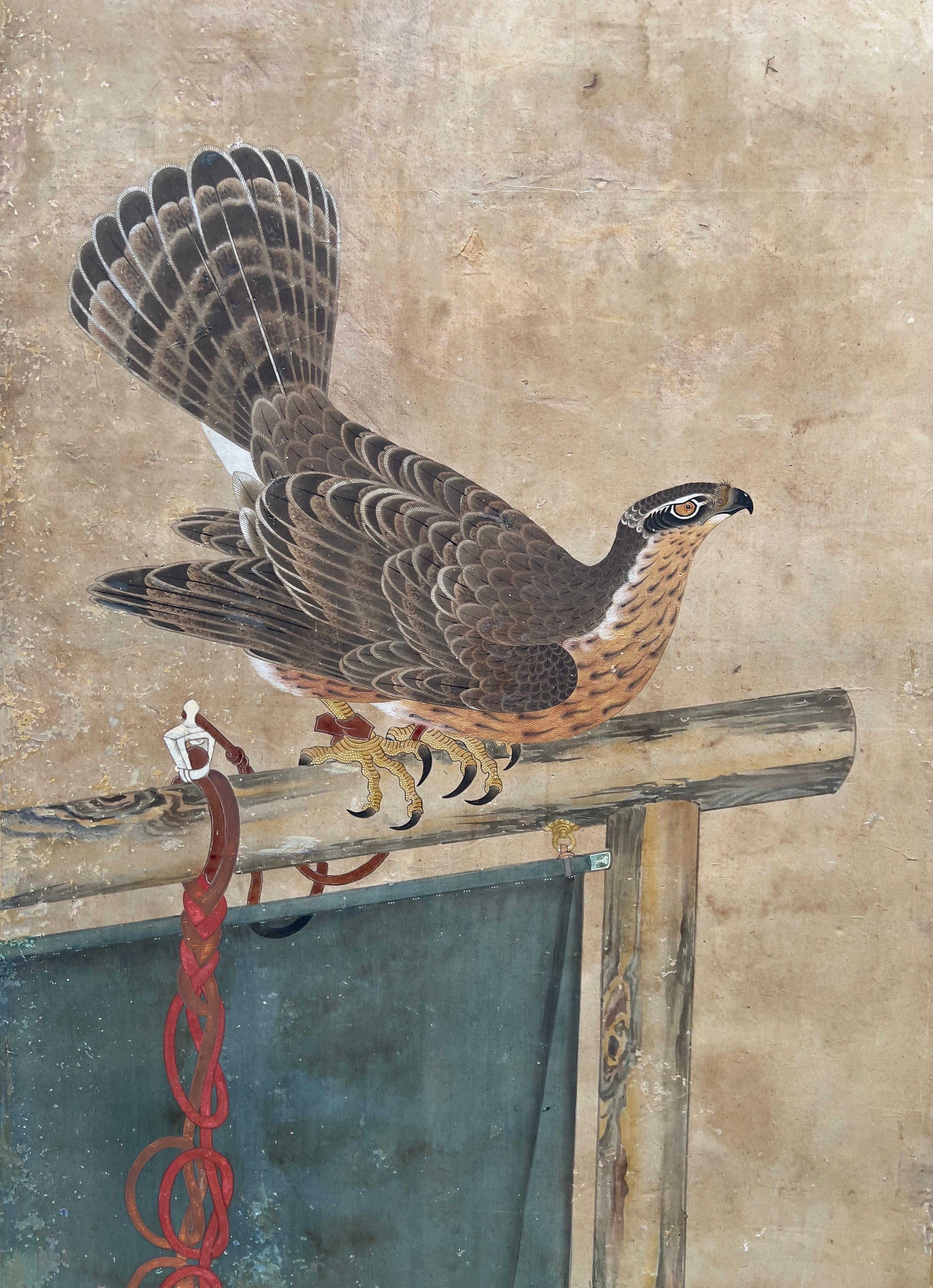 Raro biombo japonés, Kayo Zu, Halcones en una percha, Escuela Soga, Edo en Bueno estado para la venta en PARIS, FR