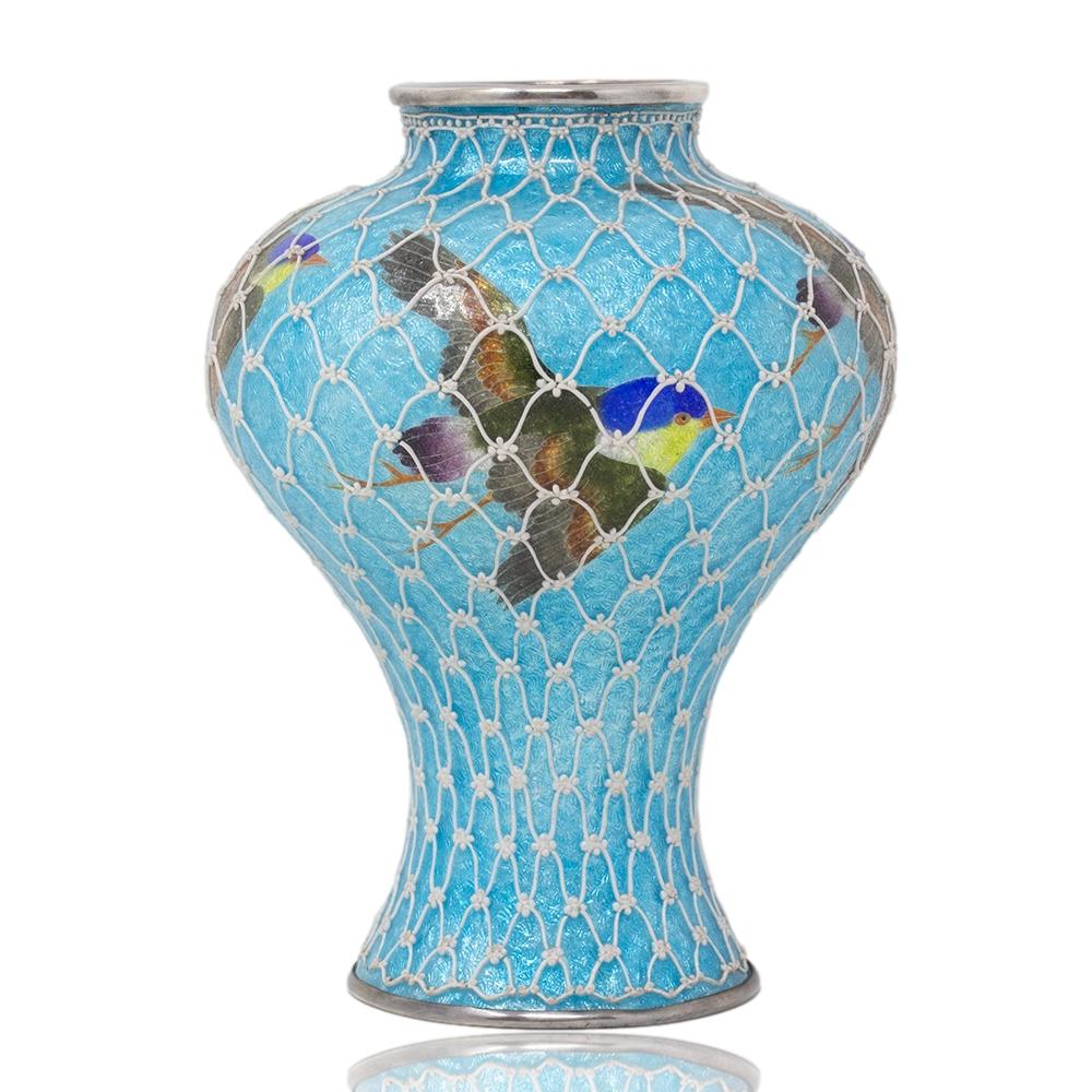 Giapponese Raro vaso giapponese in smalto cloisonne del periodo Meiji in vendita