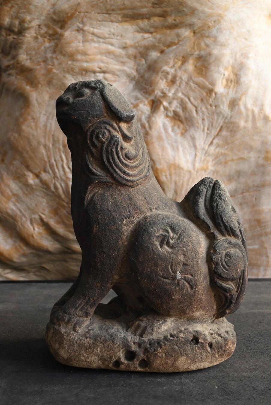 Sandstone Rare Japanese stone guardian dog/1800s/Small 