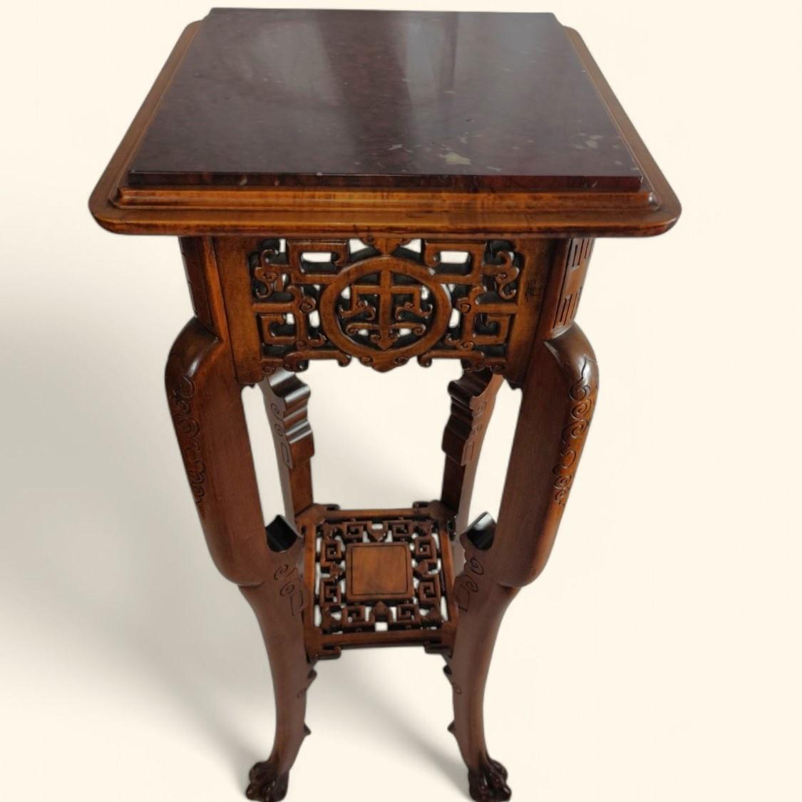 XIXe siècle Rare Japanese-style Pedestal / Gueridon in Carved Wood by Gabriel Viardot en vente
