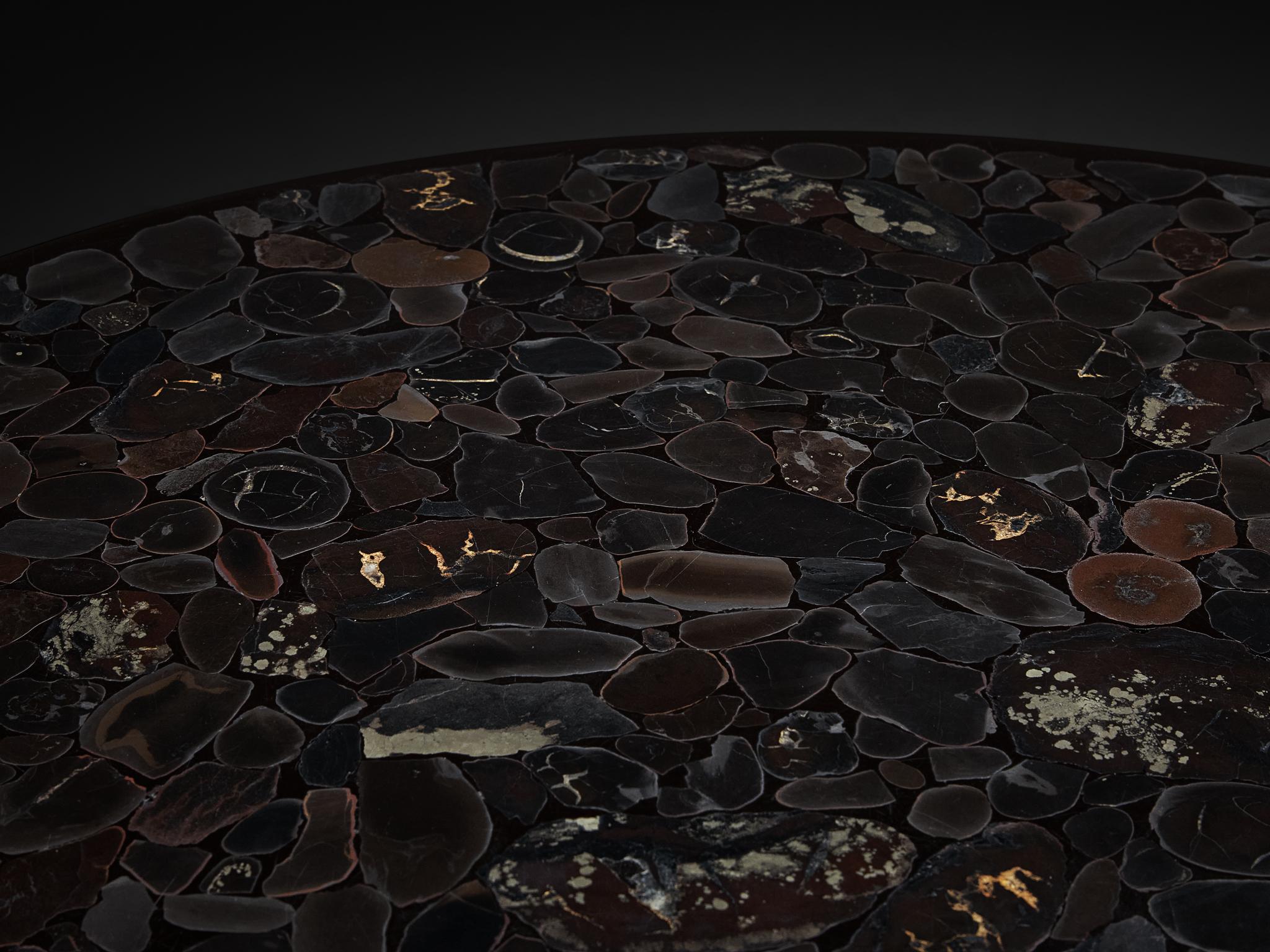 Acier Rare table basse en mosaïque de Jean Claude Dresse en hématite en vente