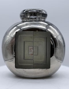 Raro jarrón de cristal Art Déco Jean Luce con panel geométrico grabado al ácido, Francia 1930