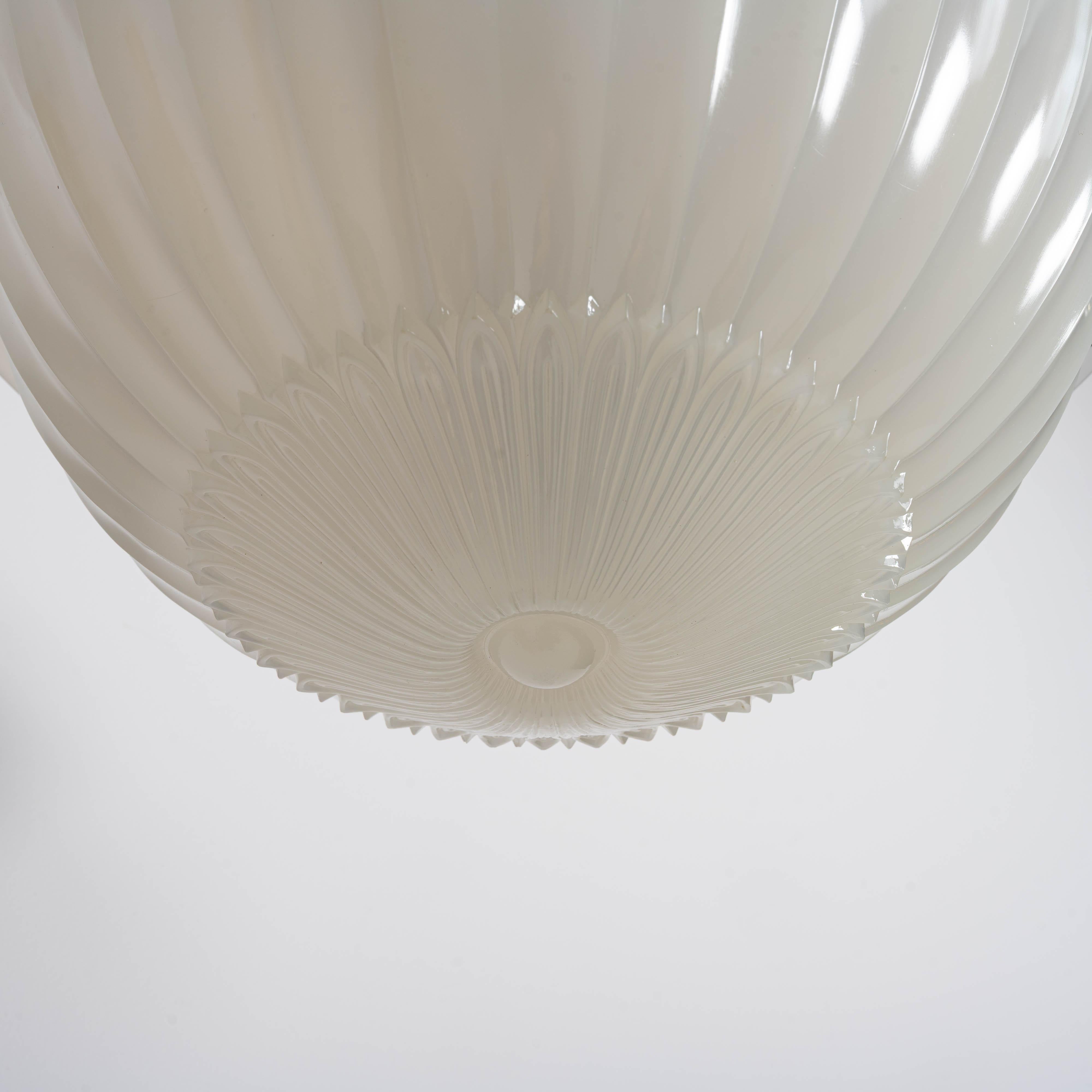 Calco Raro Plafonnier con ciotola profonda in pietra di luna di Jefferson con accessori di qualità eccezionale in vendita