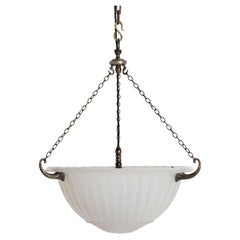 Rare Jefferson Moonstone Deep Bowl Plafonnier With Exceptional Quality Fittings