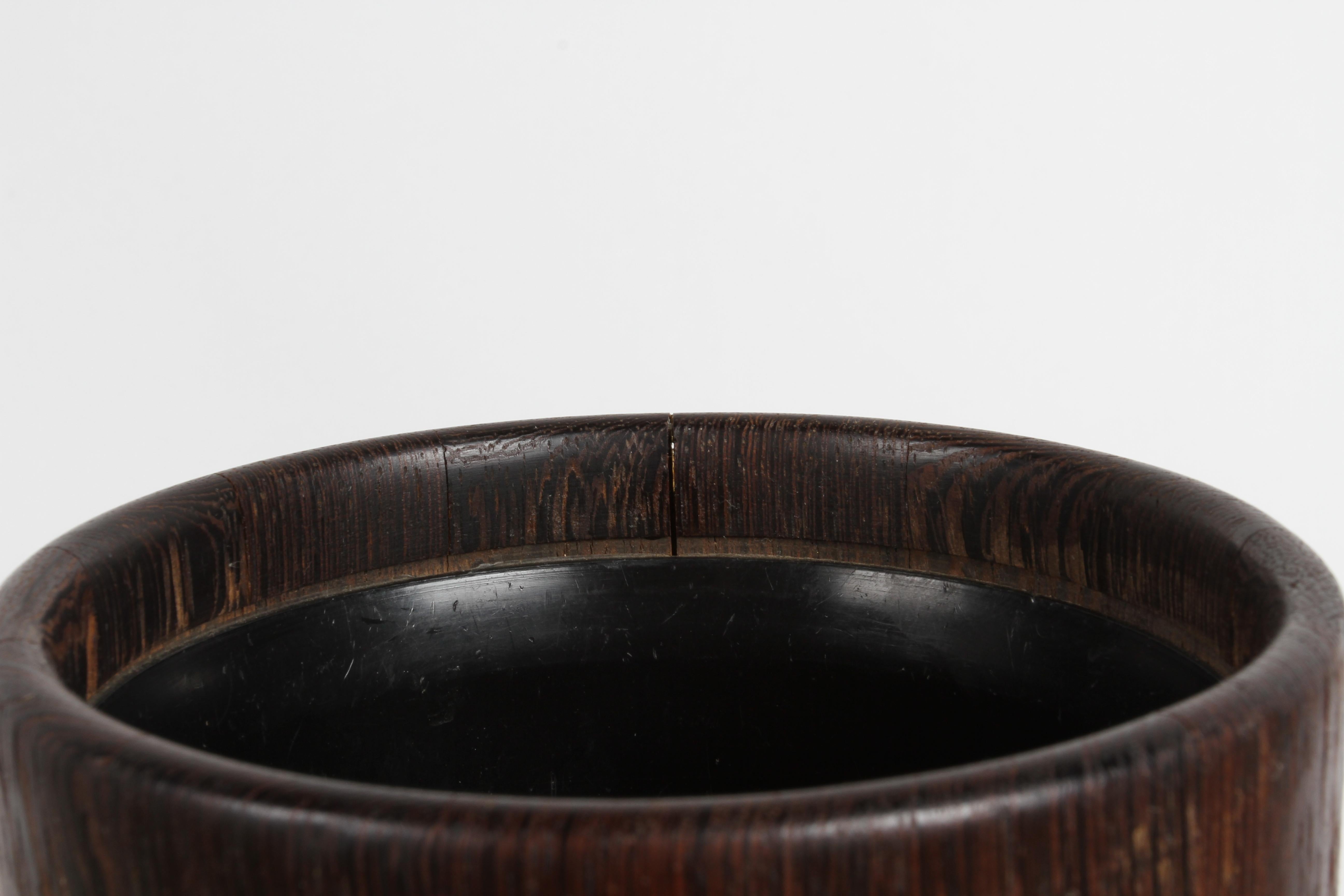Rara Cubitera moderna danesa de madera de wengué Jens H. Quistgaard Dansk Dinamarca, años 60 en venta 5