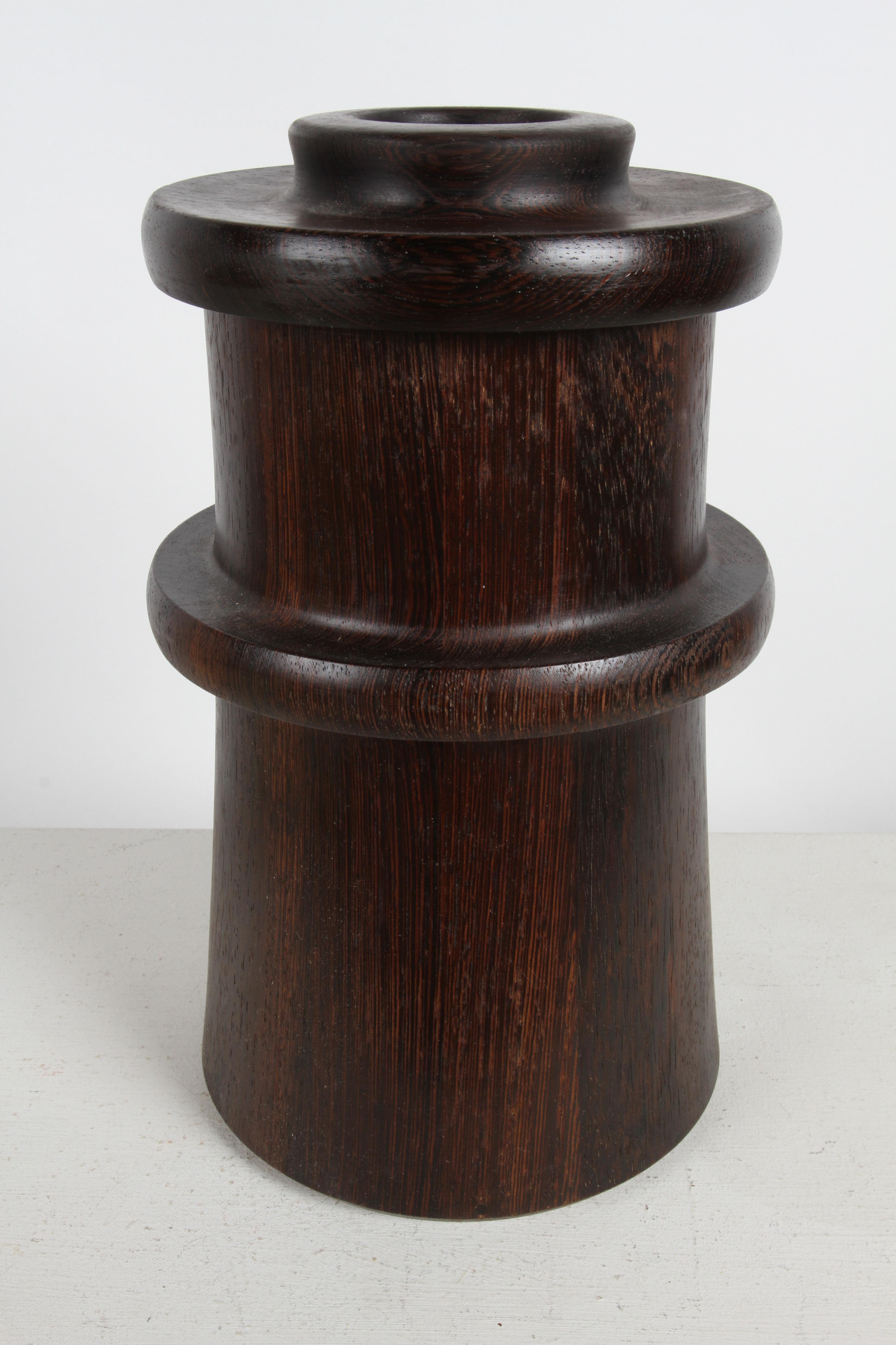 Rara Cubitera moderna danesa de madera de wengué Jens H. Quistgaard Dansk Dinamarca, años 60 en Bueno estado para la venta en St. Louis, MO