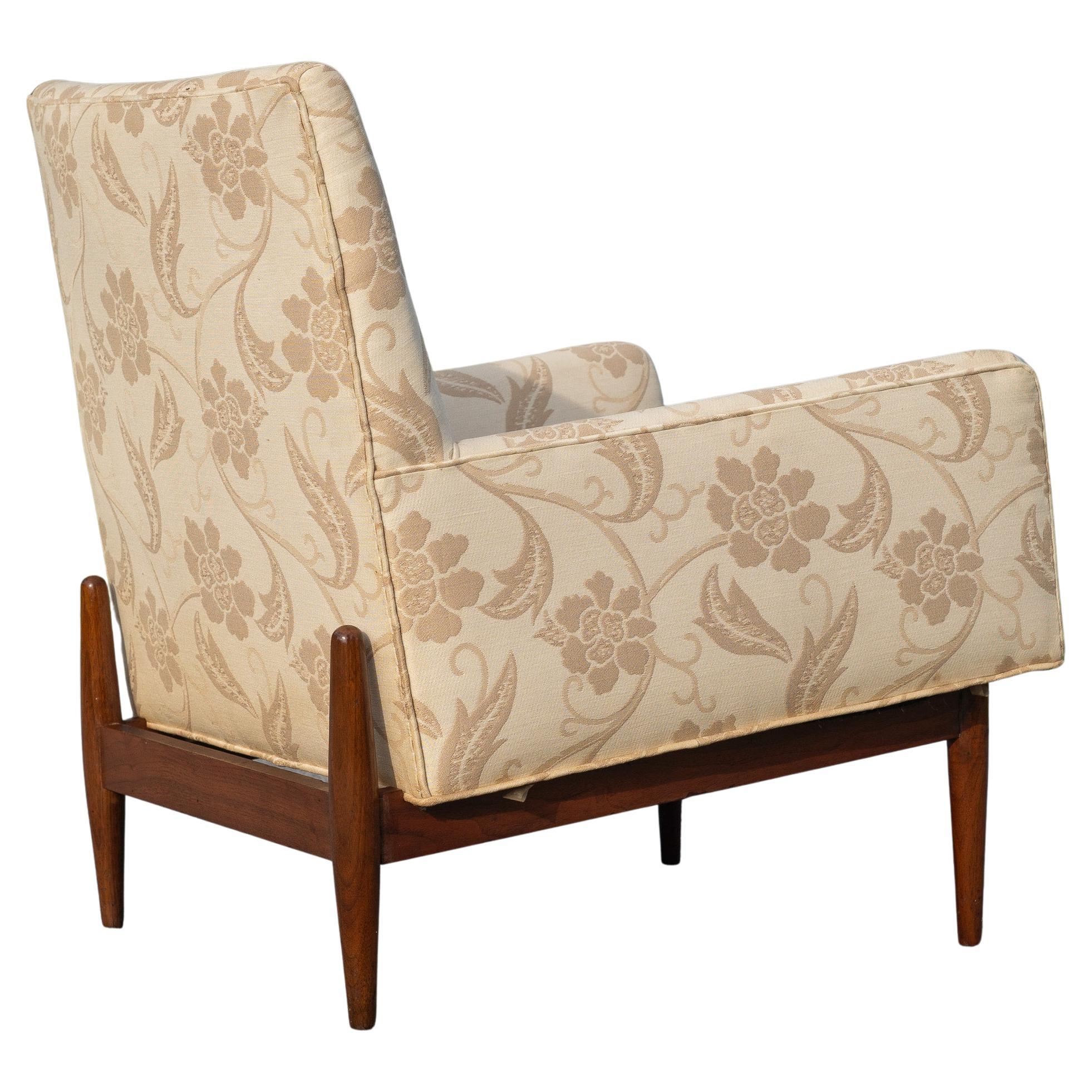 Rare Jens Risom Walnut & Light Fabric Floating Lounge Chair, 1953 For Sale