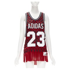 JEREMY SCOTT ADIDAS 23 jersey de basket-ball noir et rouge déconstruit tissé, rare XS