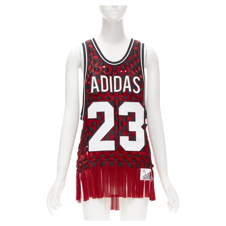 acantilado juego Escupir rare JEREMY SCOTT ADIDAS 23 black red deconstructed weaved basketball jersey  XS For Sale at 1stDibs