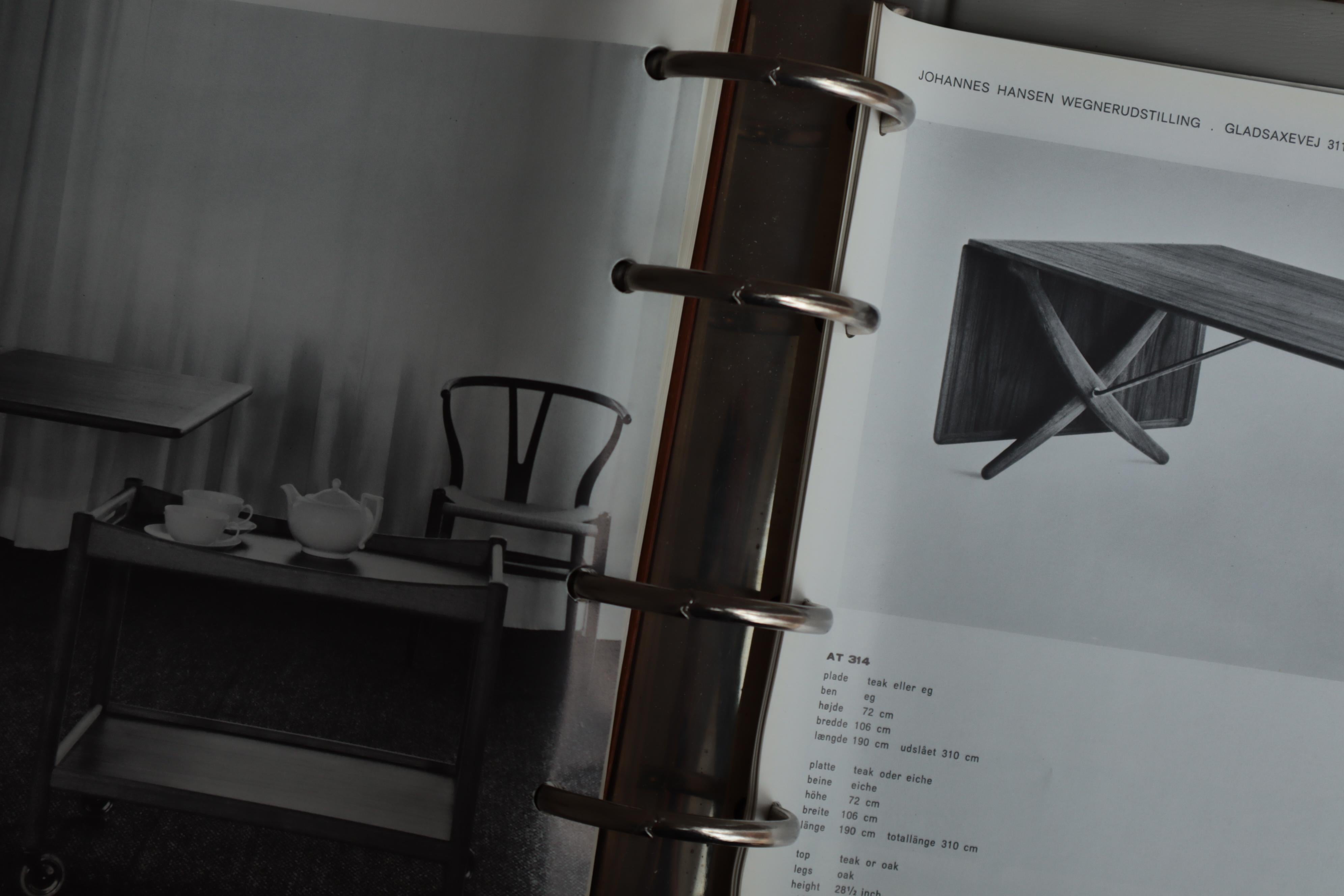 Raro catalogo/libro dei produttori di Johannes Hansen & Hans J. Wegner, anni '60 in vendita 9