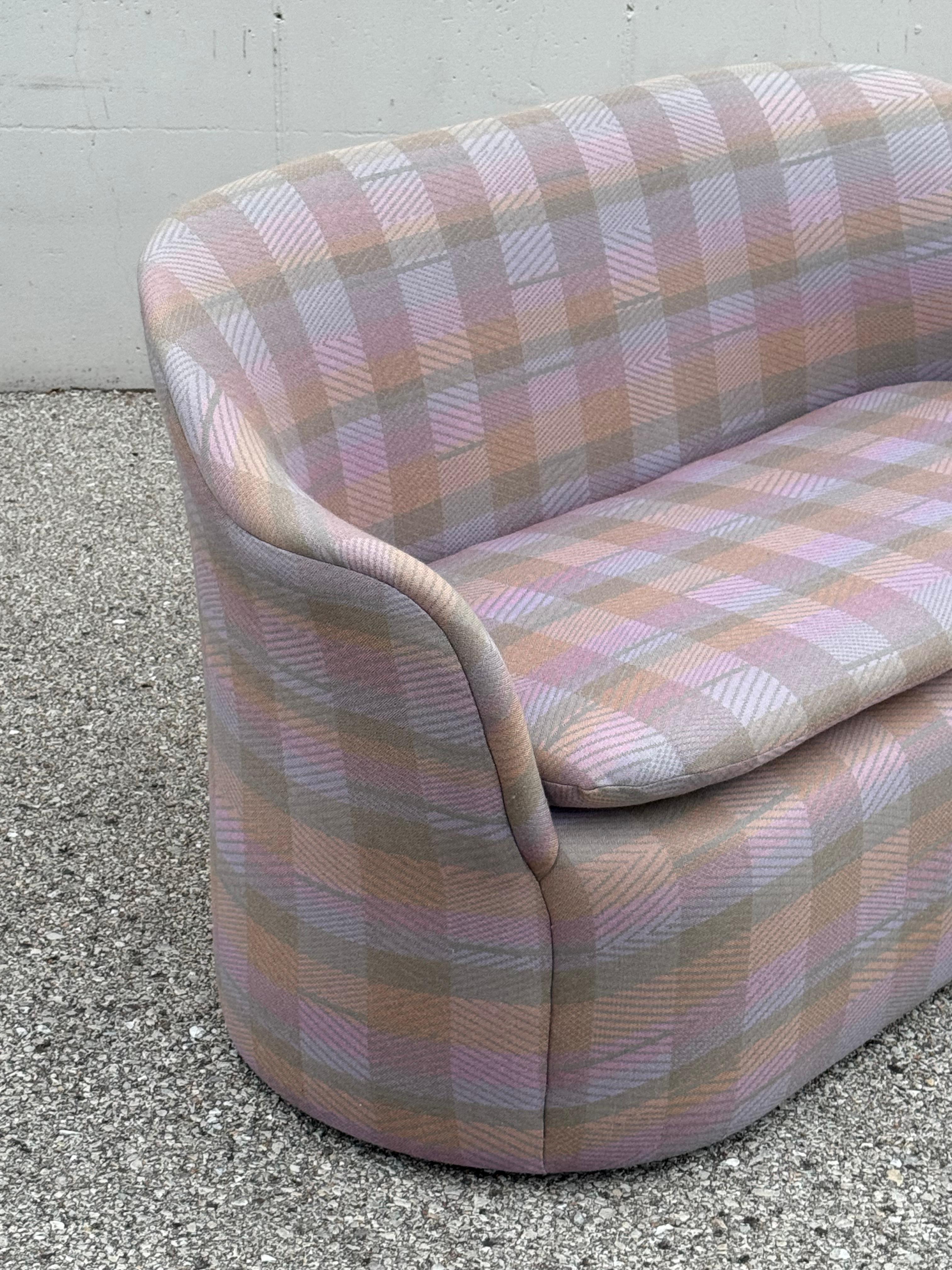 Rara poltrona/divano a petalo di John Saladino per Dunbar in Jack Lenor Larsen Plaid in vendita 5