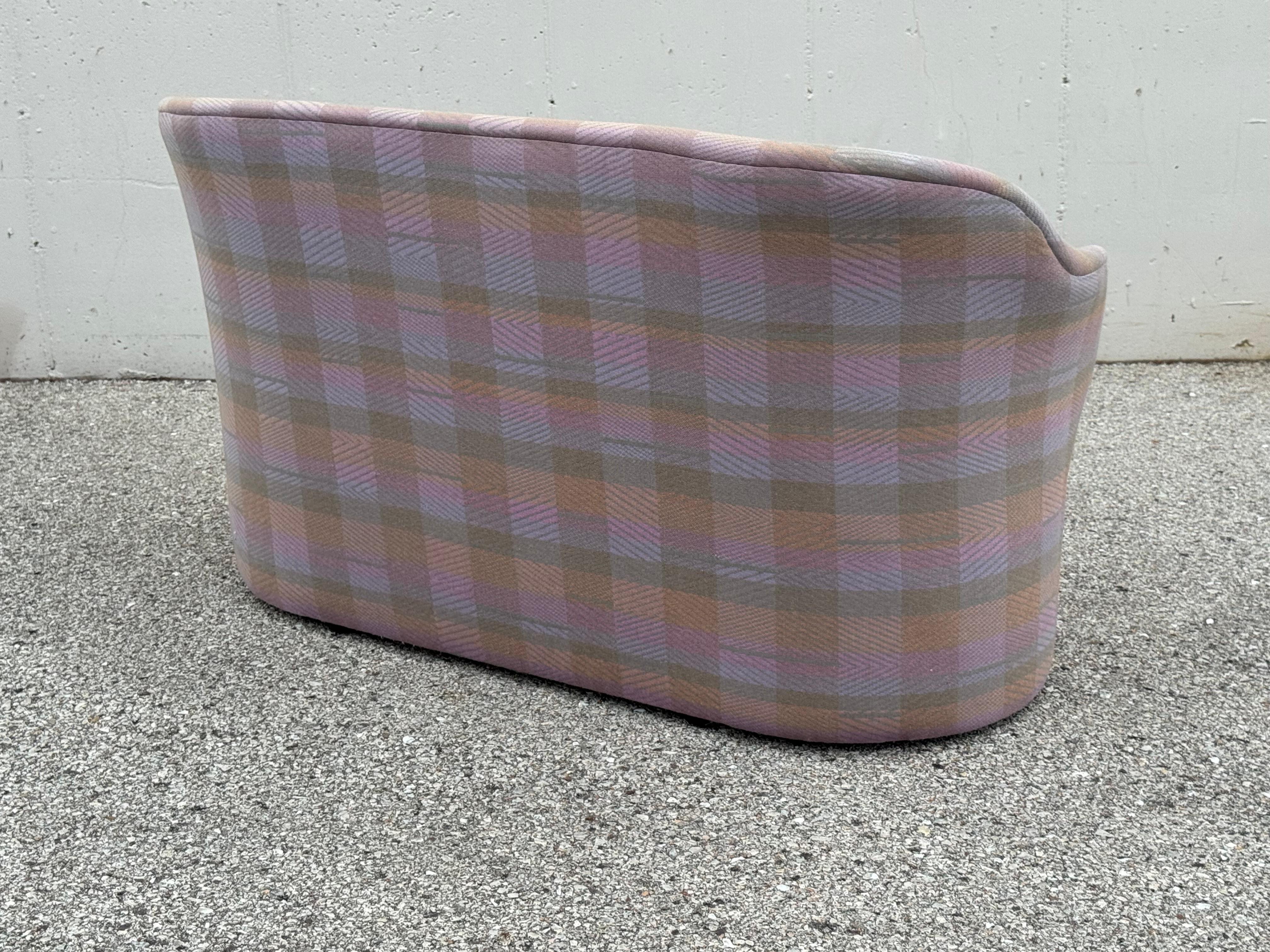 Rara poltrona/divano a petalo di John Saladino per Dunbar in Jack Lenor Larsen Plaid in vendita 9