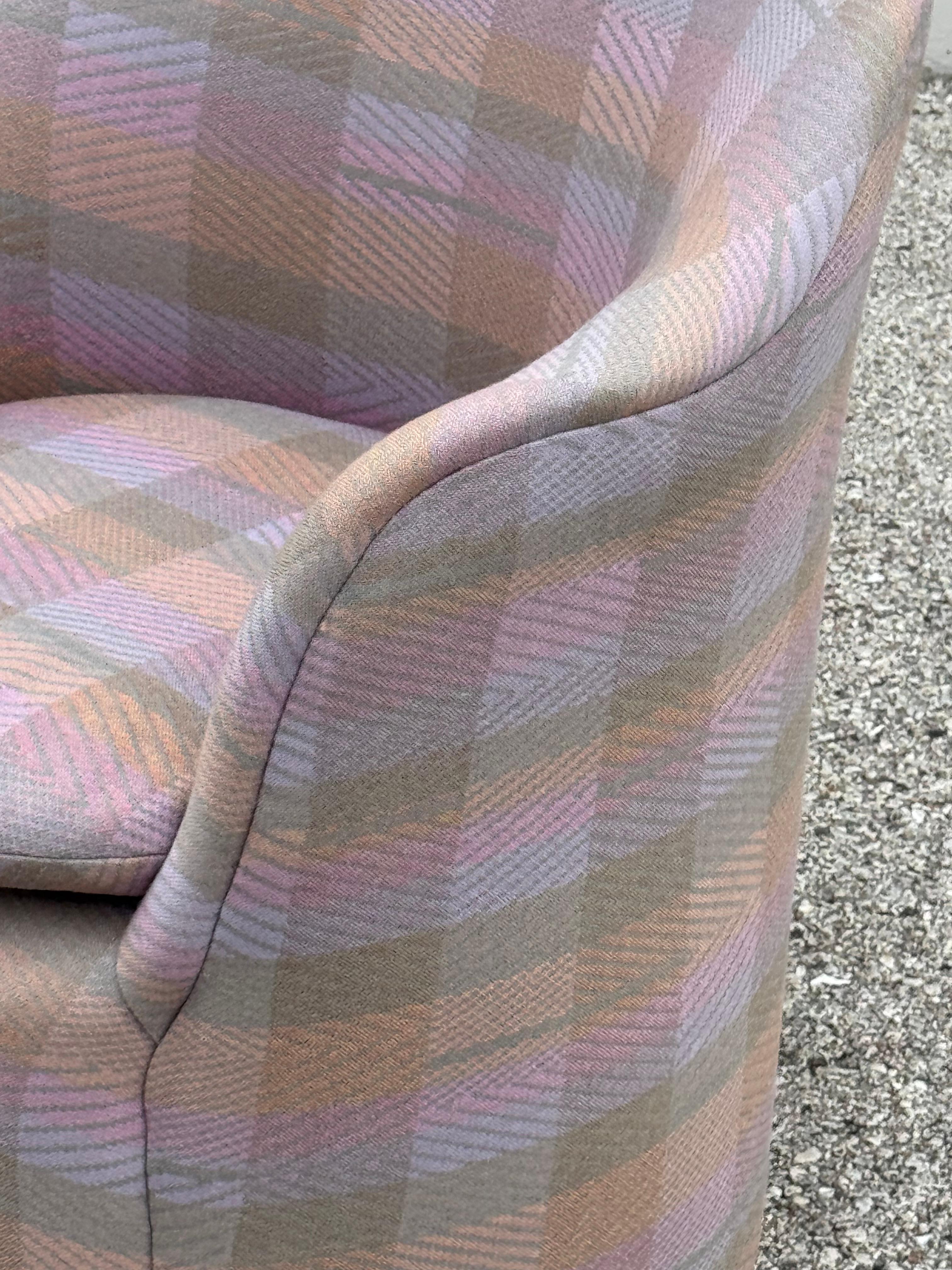 Rara poltrona/divano a petalo di John Saladino per Dunbar in Jack Lenor Larsen Plaid in vendita 12