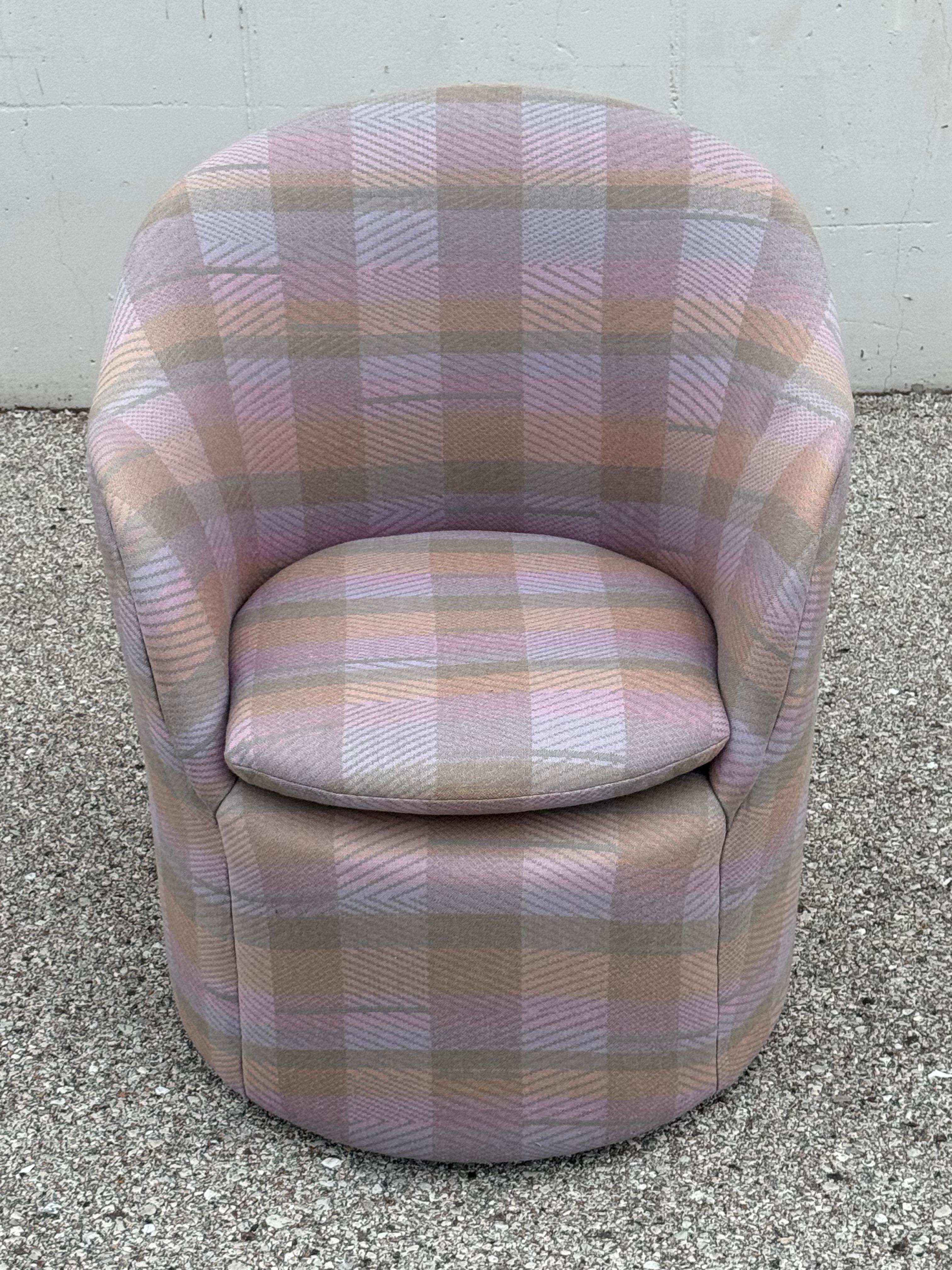 Mid-Century moderno Rara poltrona/divano a petalo di John Saladino per Dunbar in Jack Lenor Larsen Plaid in vendita