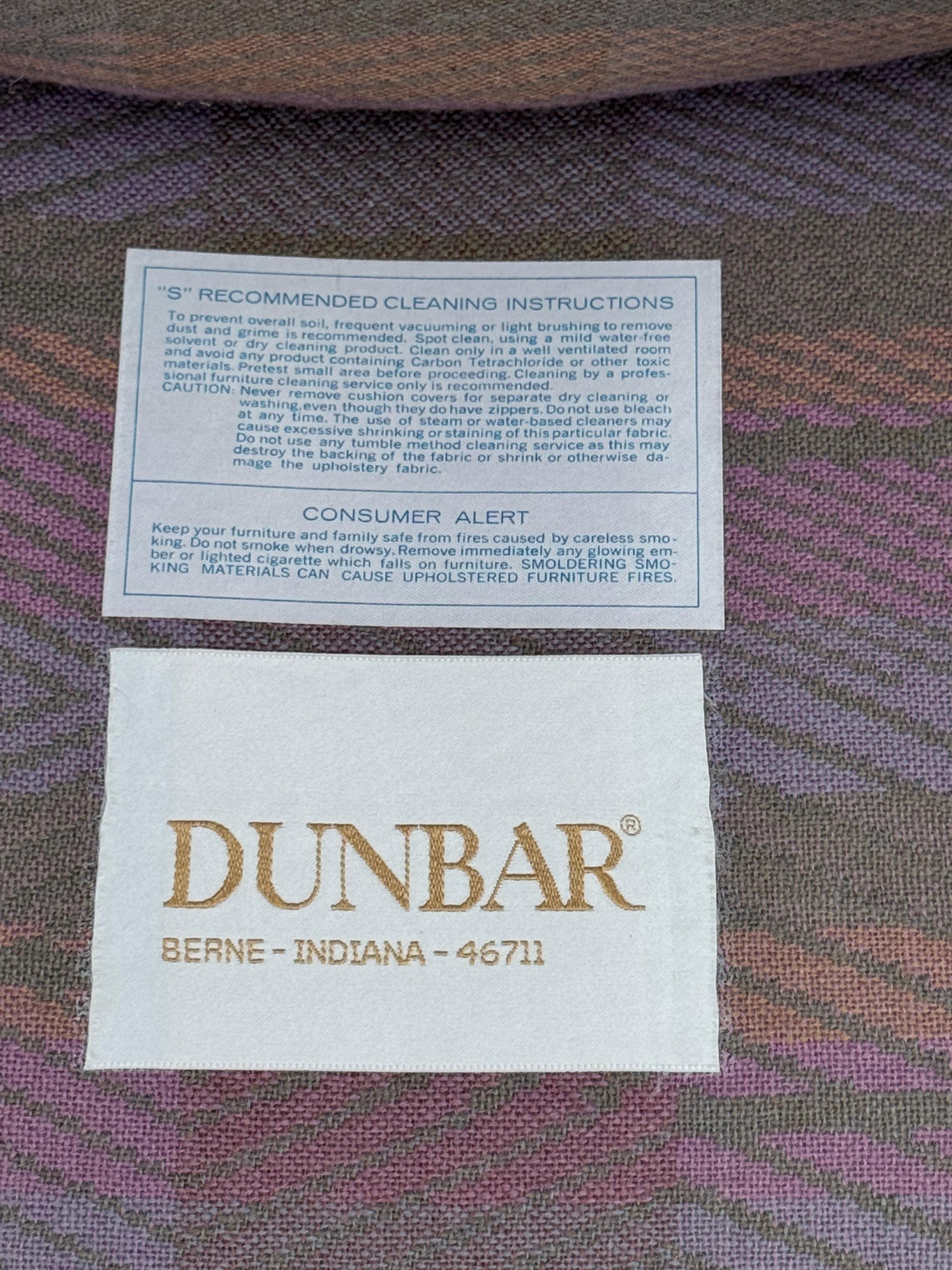 Rara poltrona/divano a petalo di John Saladino per Dunbar in Jack Lenor Larsen Plaid In condizioni buone in vendita a St. Louis, MO