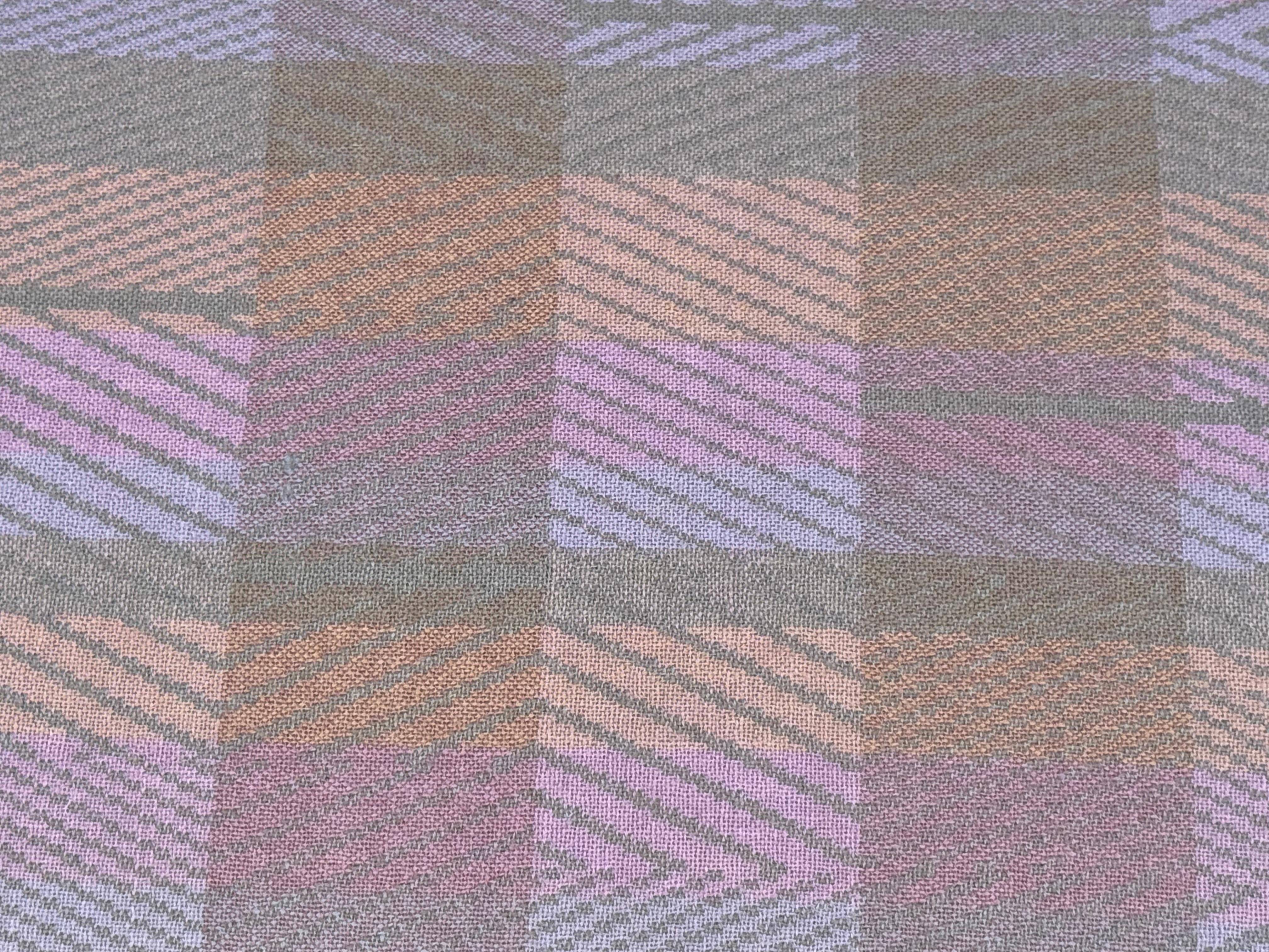 Tappezzeria Rara poltrona/divano a petalo di John Saladino per Dunbar in Jack Lenor Larsen Plaid in vendita