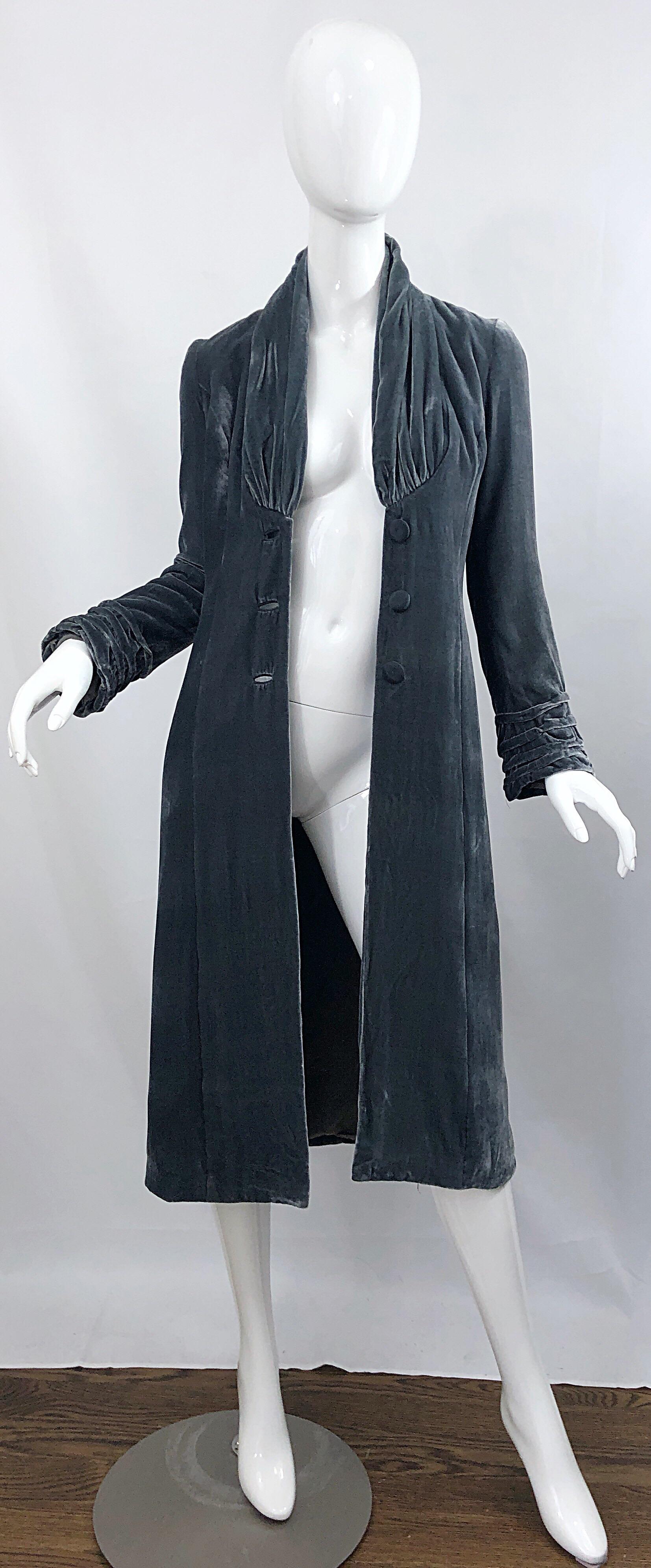 Women's Rare Jorando Italian 2002 Does Roaring 1920s 20s Gray Silk Velvet Opera Jacket