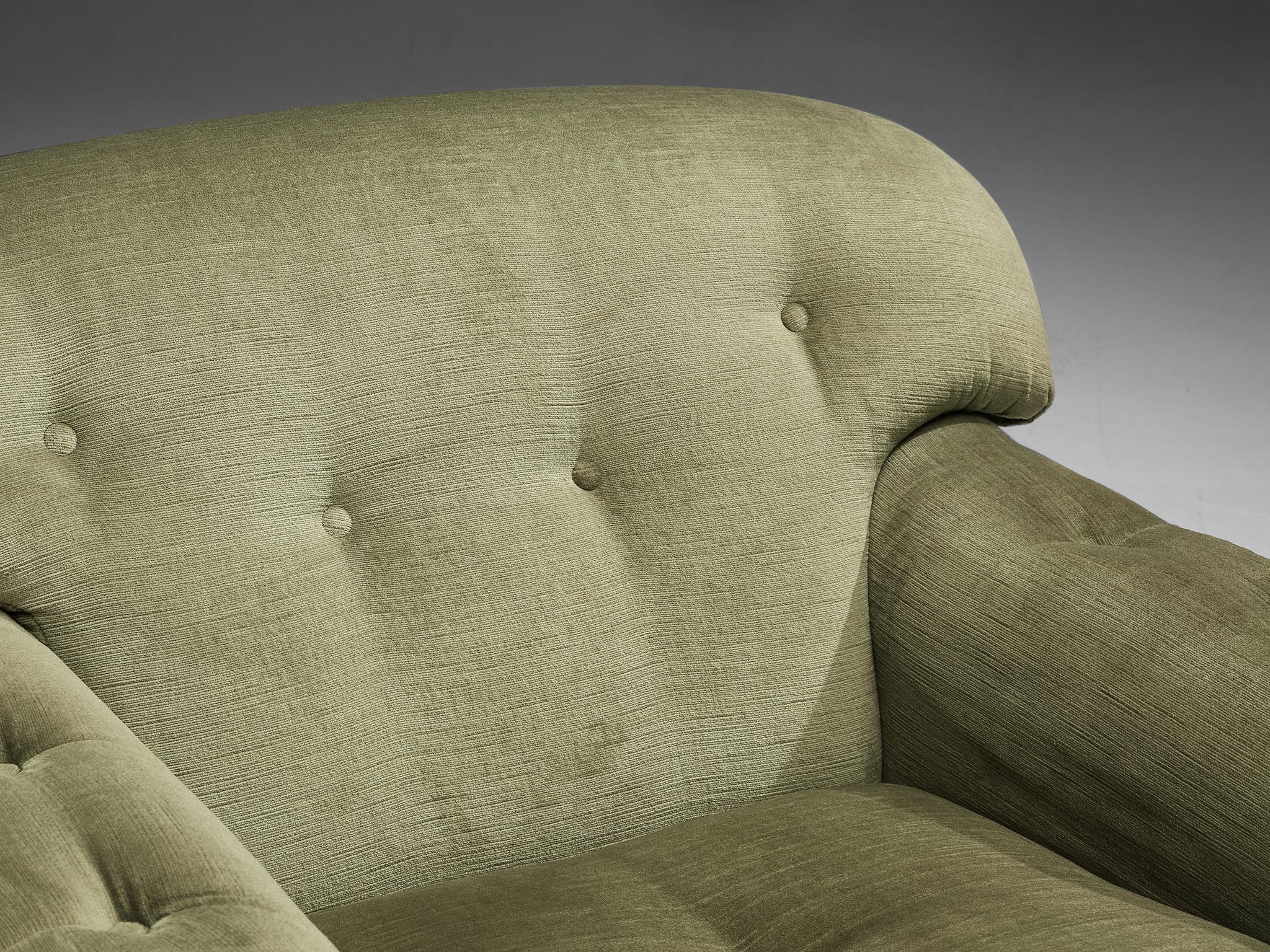 Rare Jorge Zalszupin Pair of Lounge Chairs in Green Velvet and Fiberglass  5
