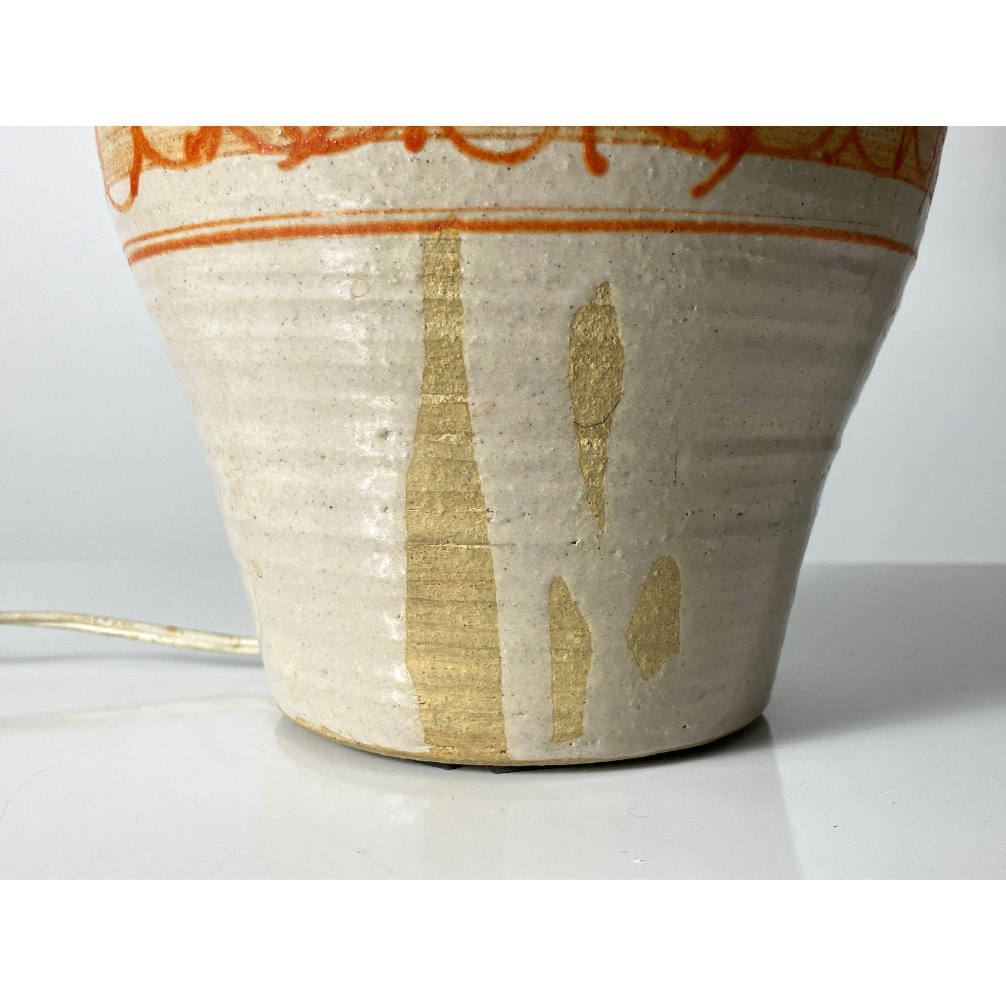 Rare lampe de bureau Abernathy en céramique émaillée orange de Studio Pottery, années 1960 en vente 2