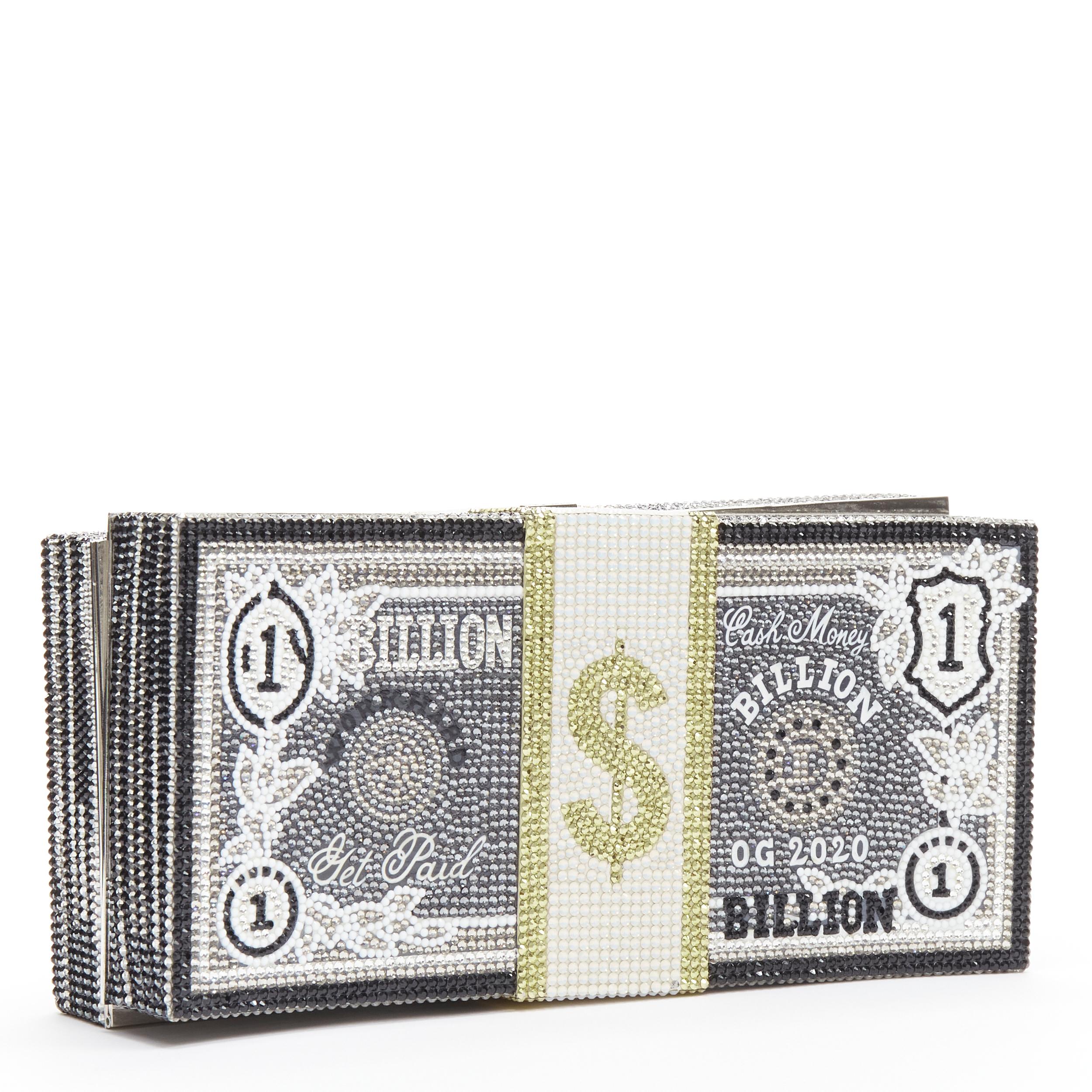 rare JUDITH LEIBER COUTURE Stack Of Cash Billion rhinestone crystals clutch bag
Brand: Judith Leiber
Model: Billion stack of cash
As seen on: Beyonce, Jennifer Lopez, Kris Jenner
Material: Metal
Color: Black
Pattern: Abstract
Closure: Push