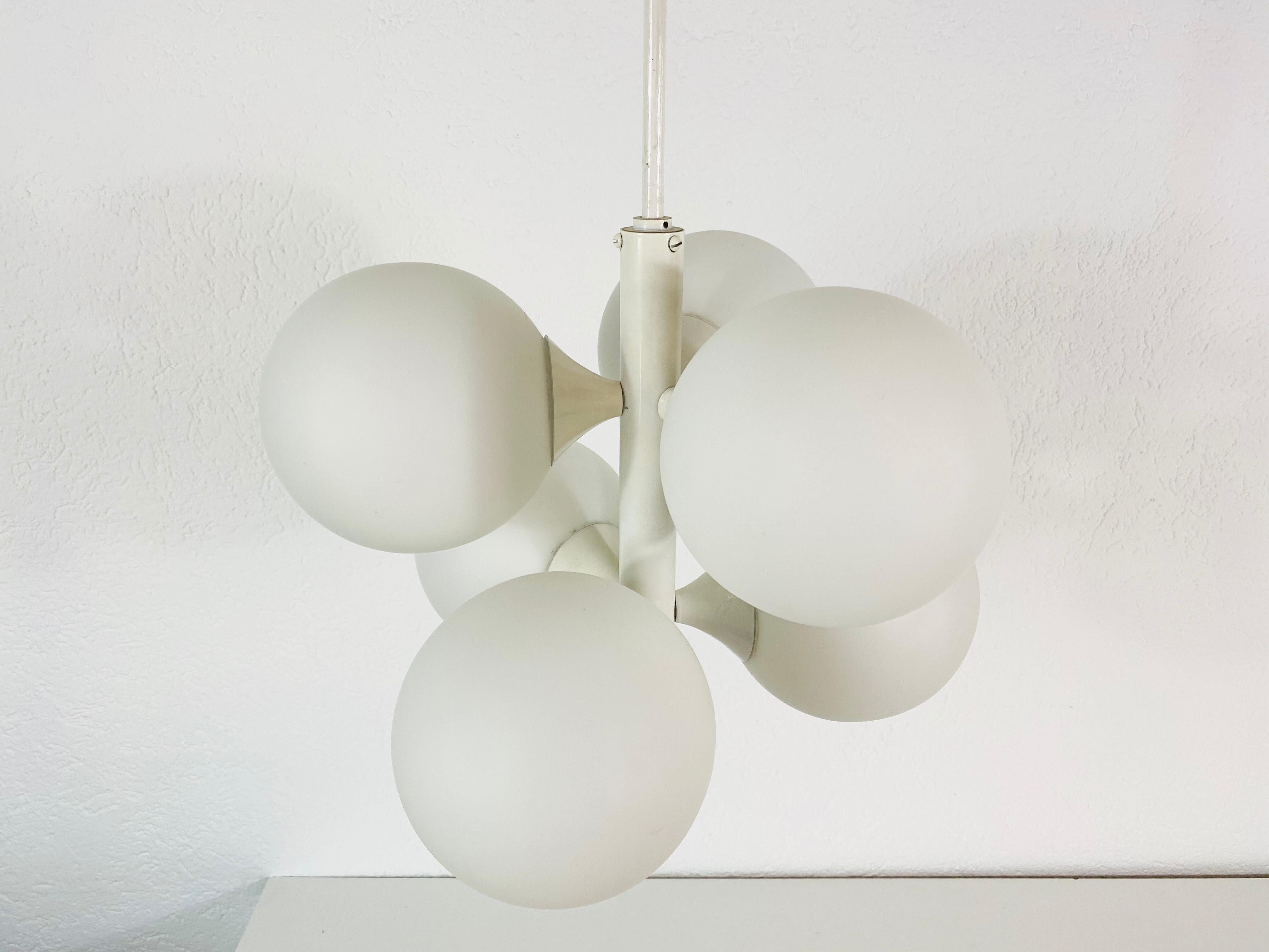 Rare Kaiser Midcentury White 4-Arm Space Age Chandelier, 1960s, Germany For Sale 2