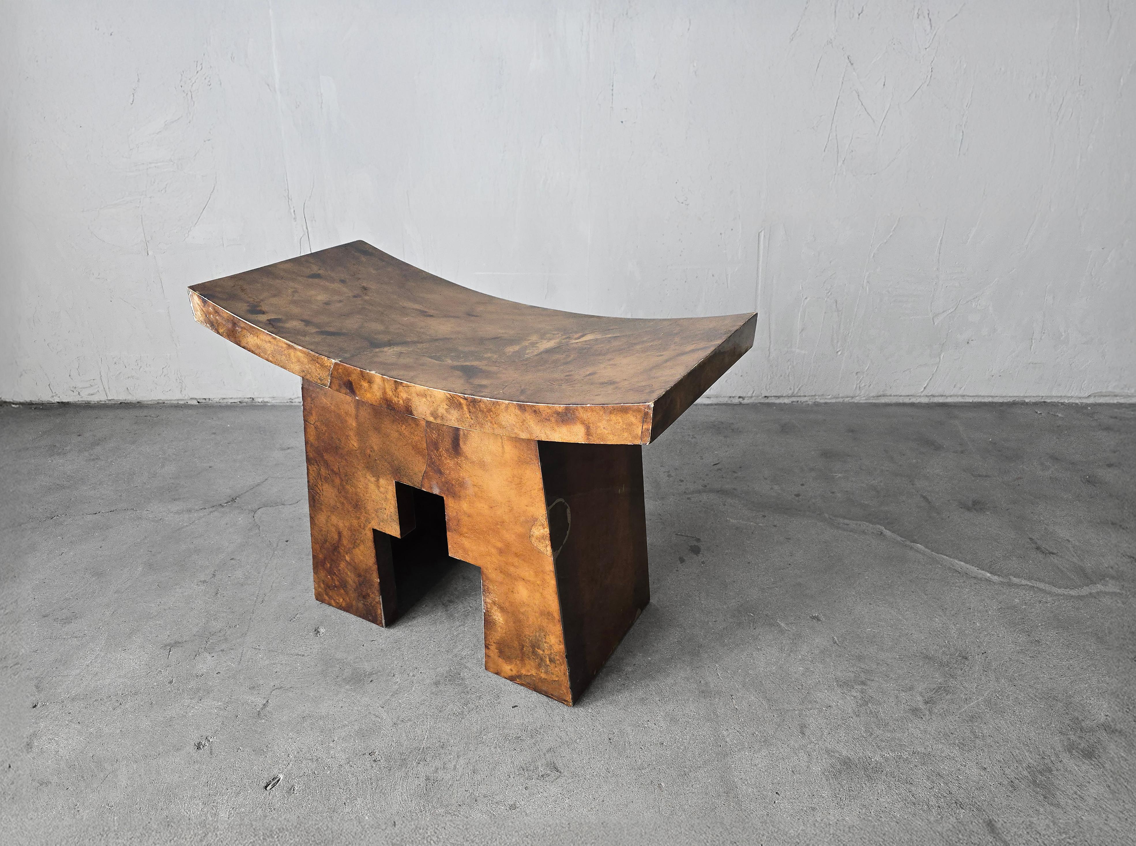 Laqué RARE Tabouret en peau de chèvre laqué Karl Springer en vente