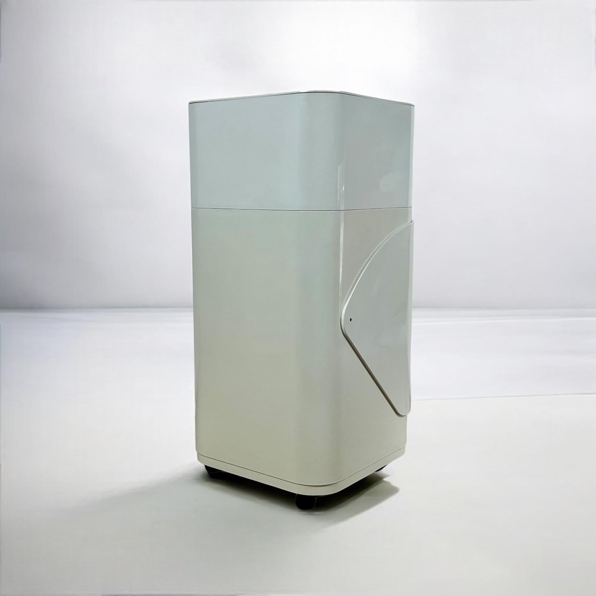 Italian Rare Kartell Componibili Modules Storage and Laundry Bin Anna Castelli 1960s