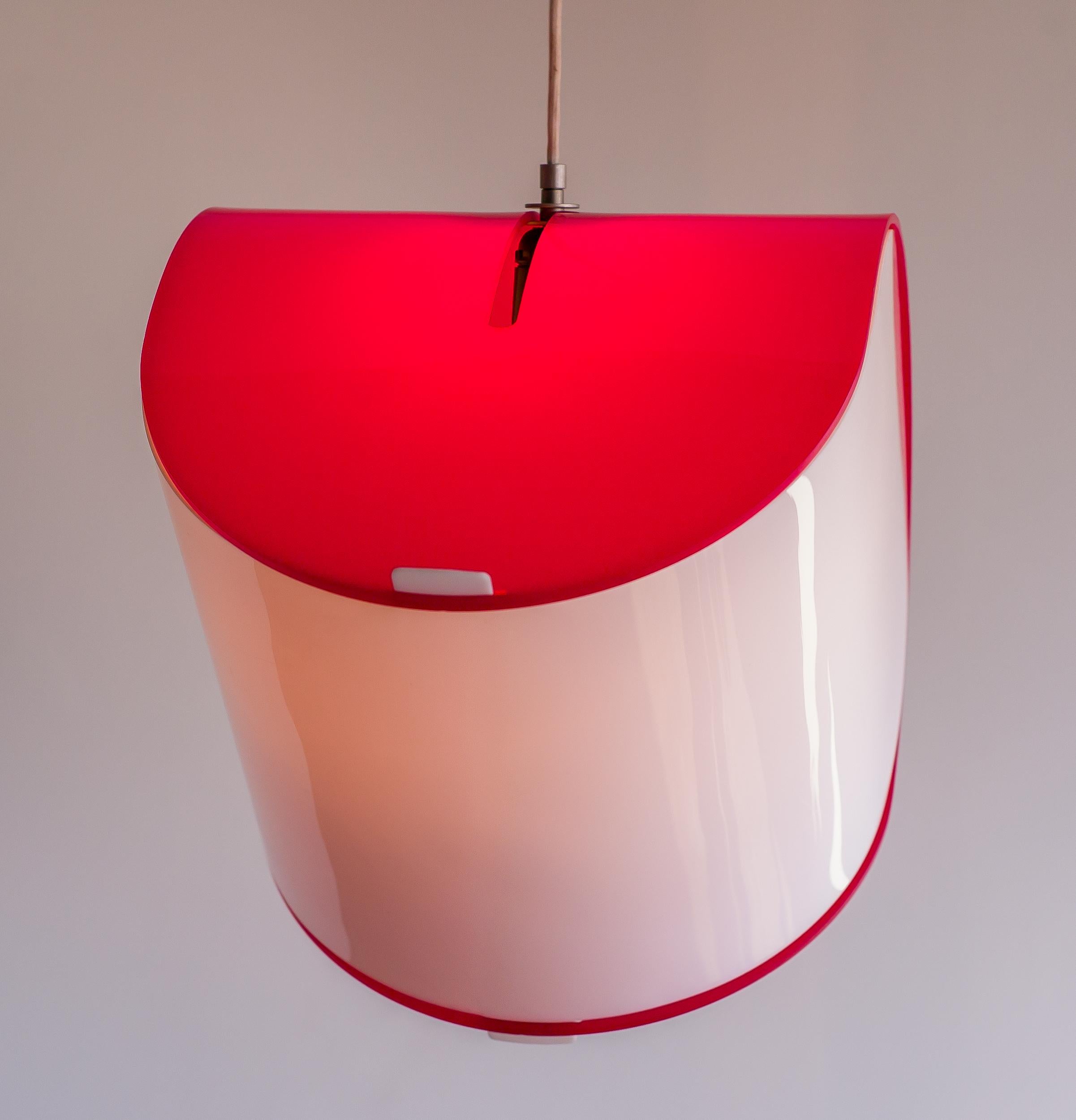 Metà XX secolo Rara lampada a sospensione Kartell Modello 4065 in vendita